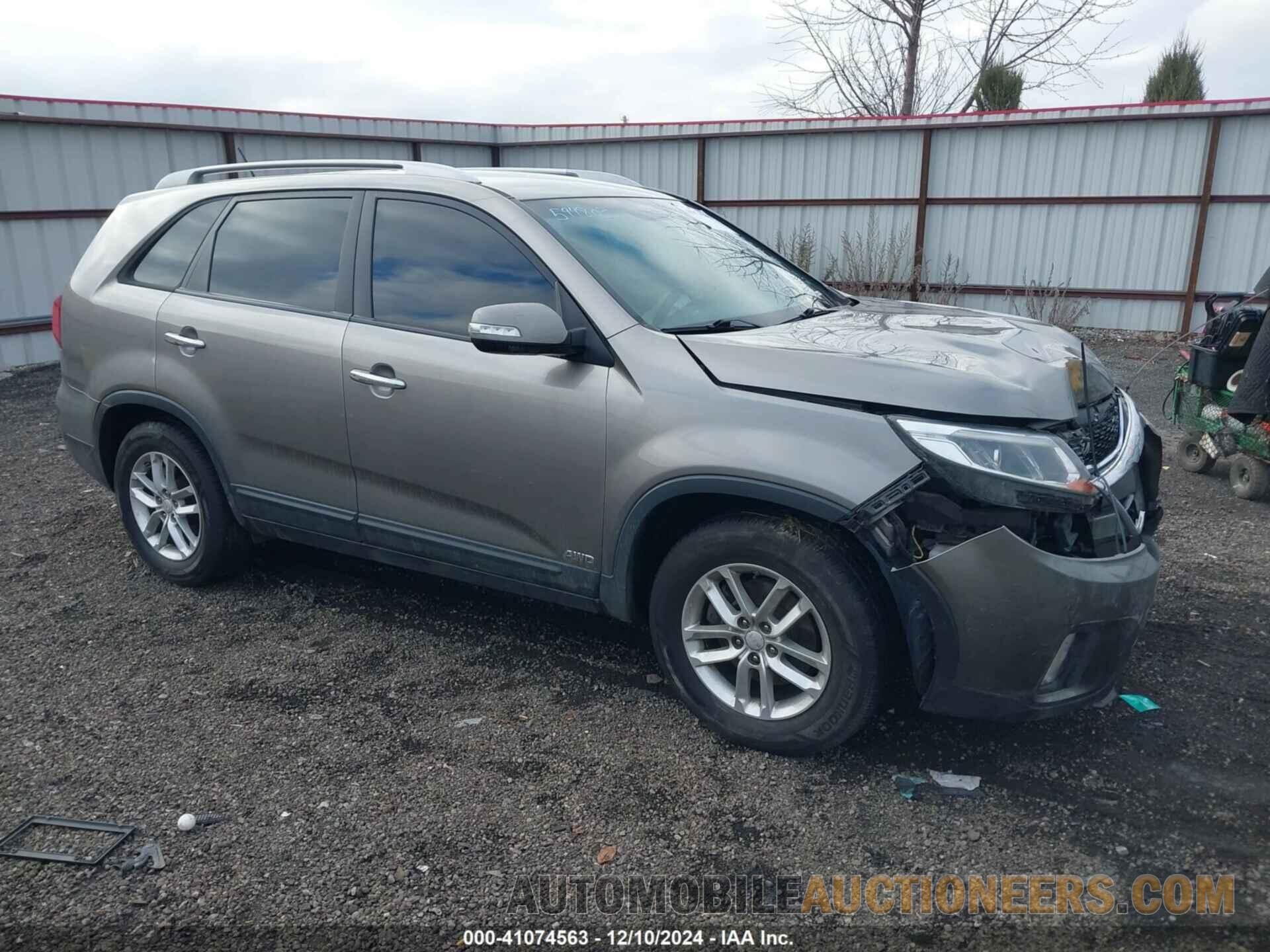 5XYKTCA63FG594803 KIA SORENTO 2015