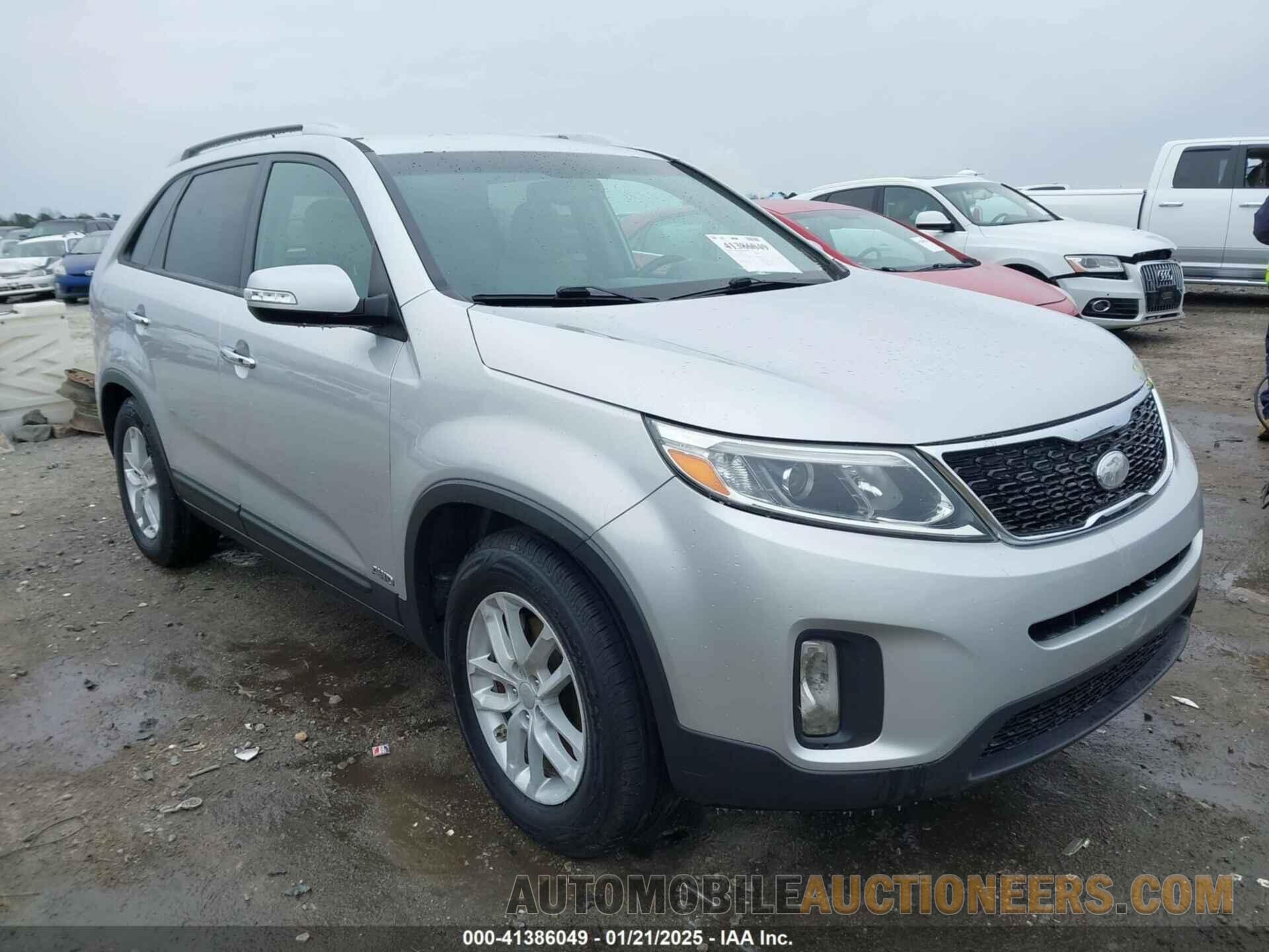 5XYKTCA64FG552544 KIA SORENTO 2015