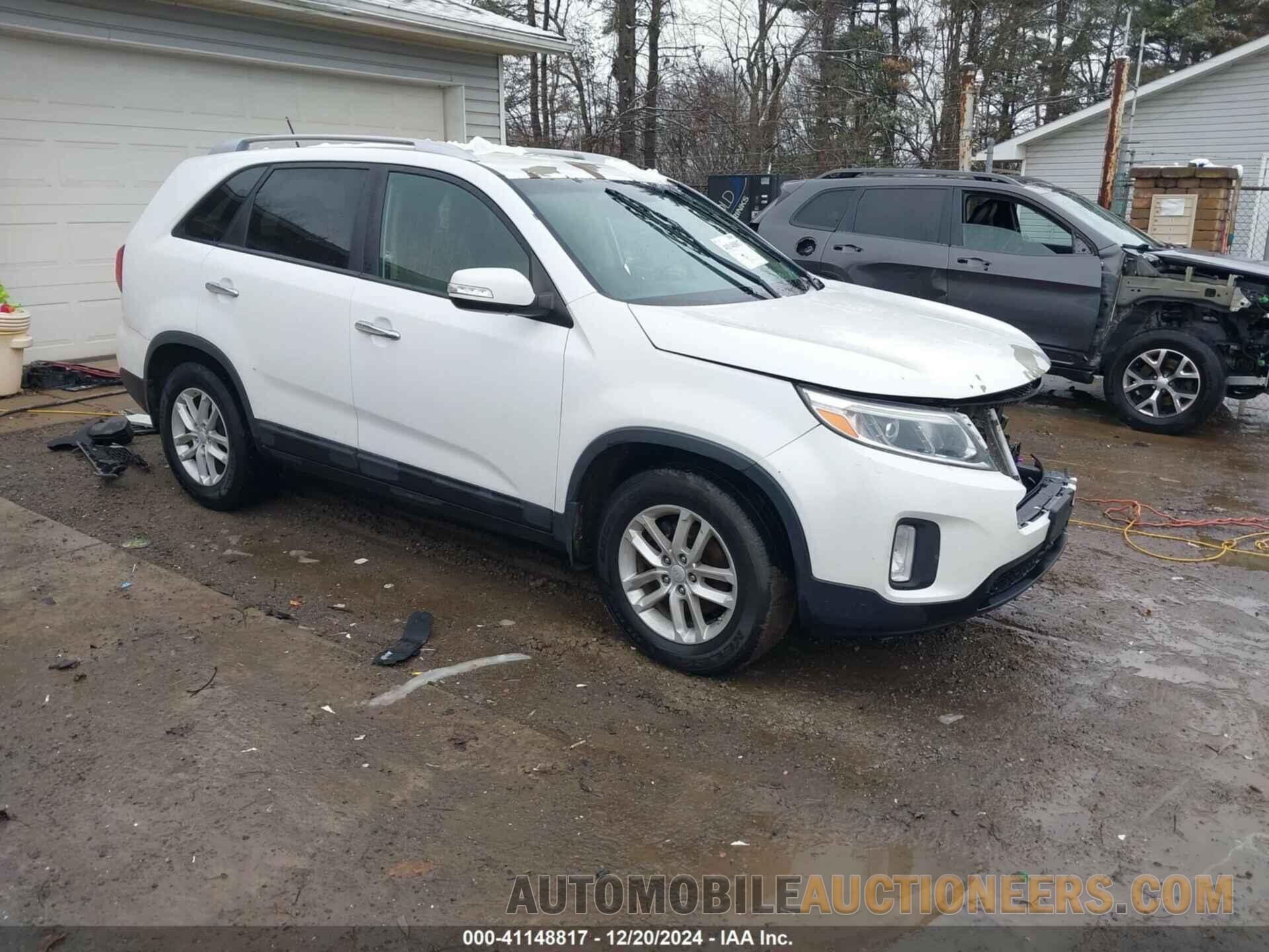 5XYKTCA65FG552018 KIA SORENTO 2015