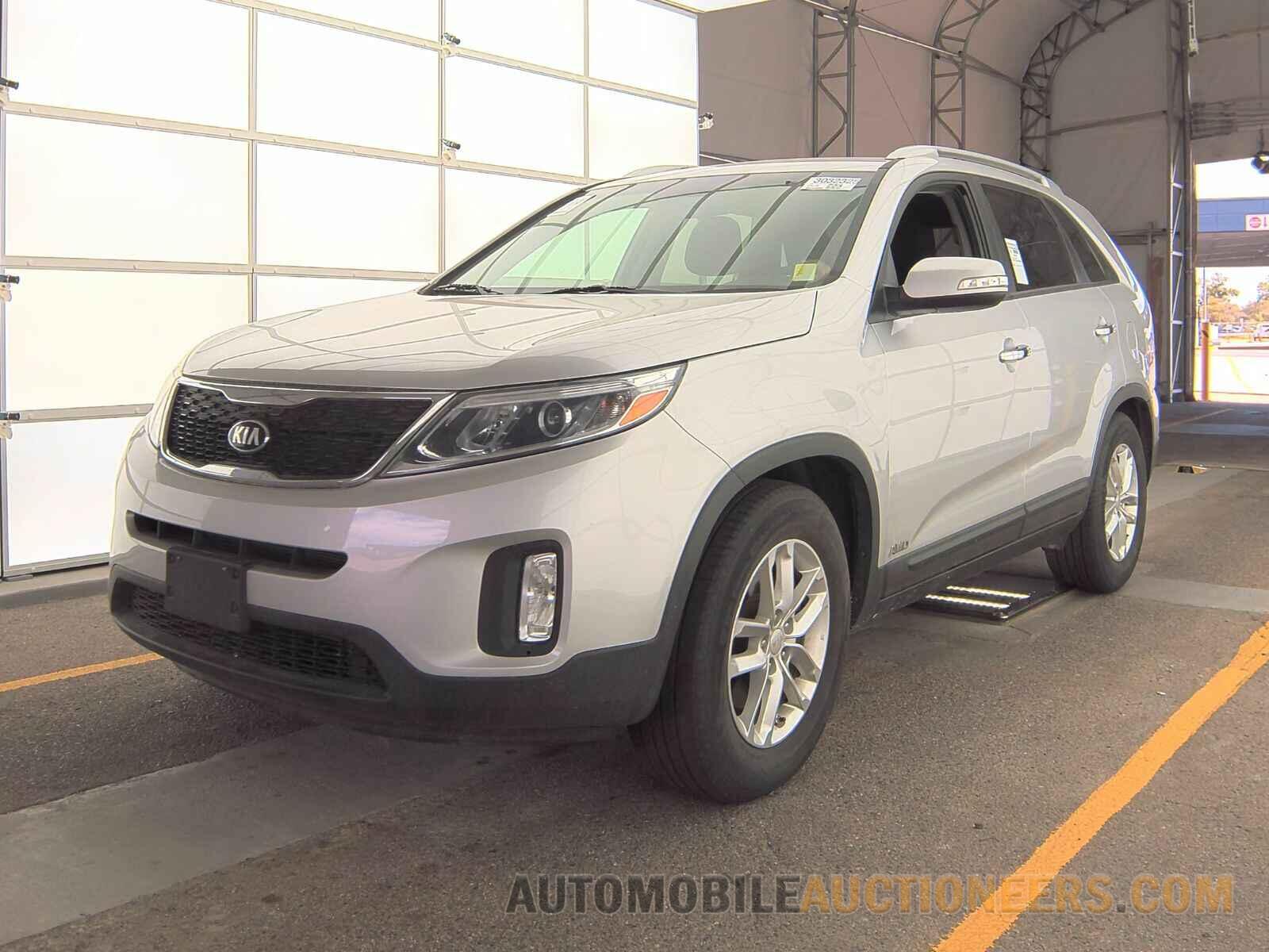 5XYKTCA66FG584203 Kia Sorento 2015