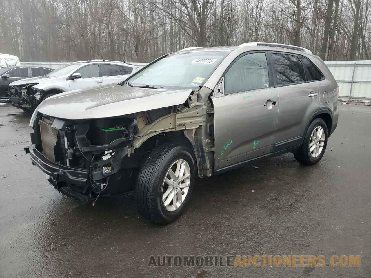 5XYKTCA66FG612033 KIA SORENTO 2015