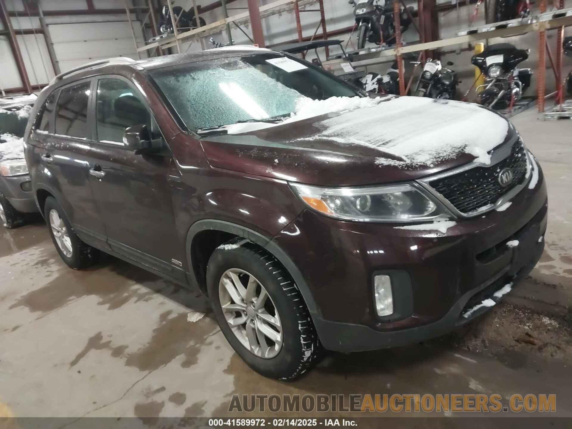 5XYKTCA67FG585733 KIA SORENTO 2015