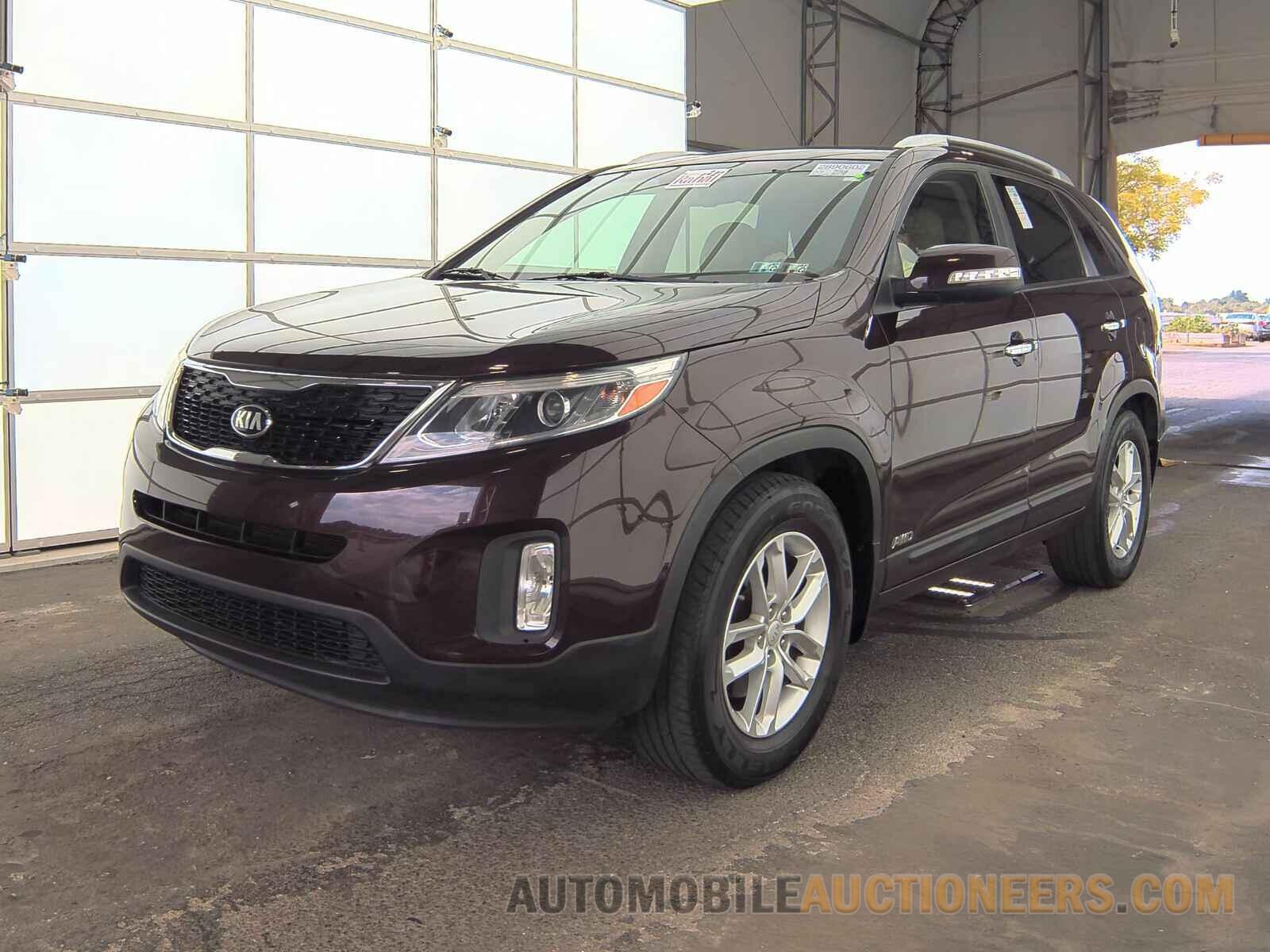 5XYKTCA67FG642450 Kia Sorento 2015