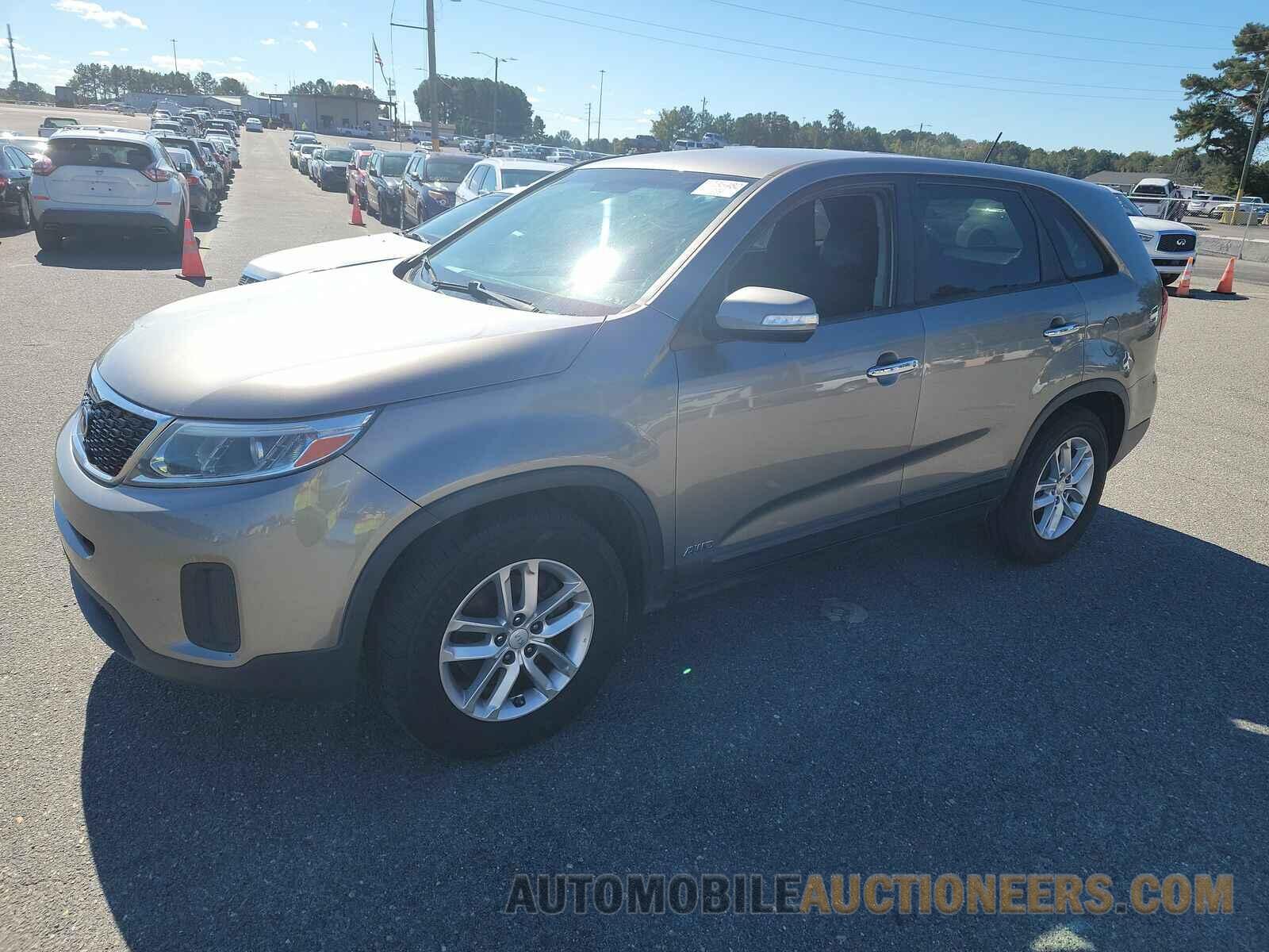 5XYKTCA69FG637444 Kia Sorento 2015