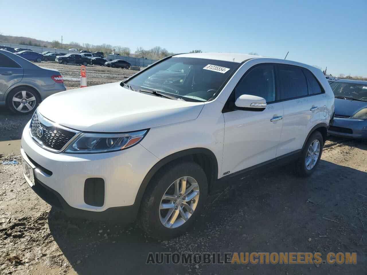 5XYKTCA69FG641204 KIA SORENTO 2015