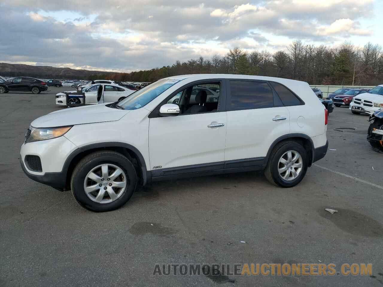 5XYKTCA6XCG221222 KIA SORENTO 2012