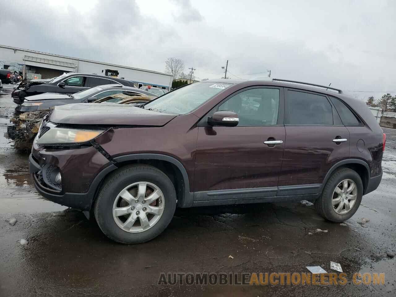 5XYKTDA11BG054371 KIA SORENTO 2011