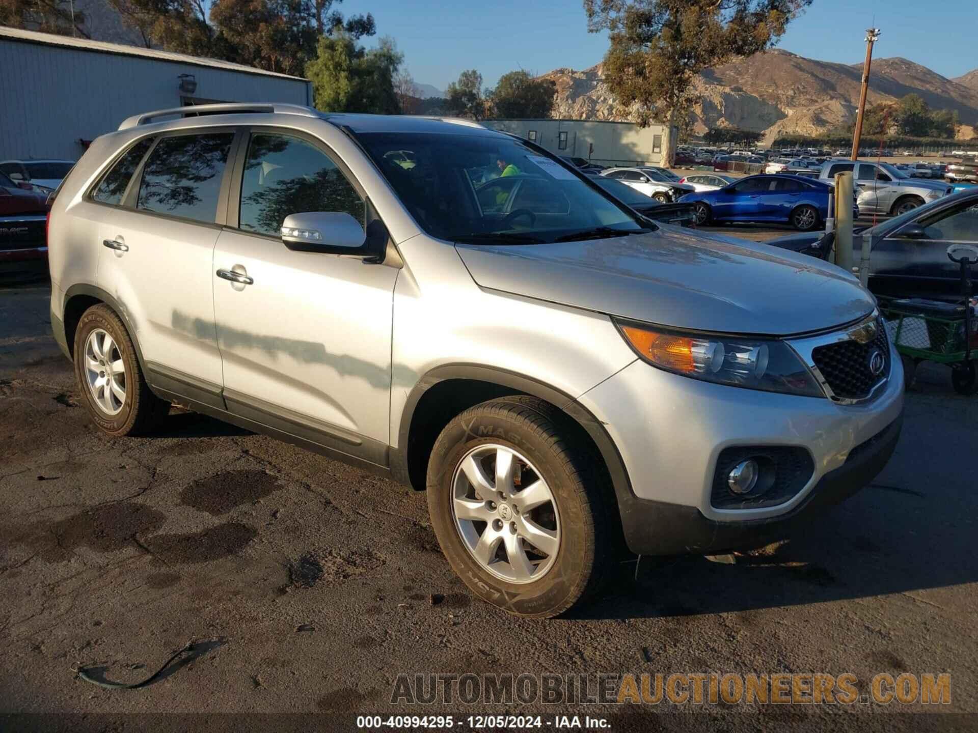 5XYKTDA22DG415070 KIA SORENTO 2013