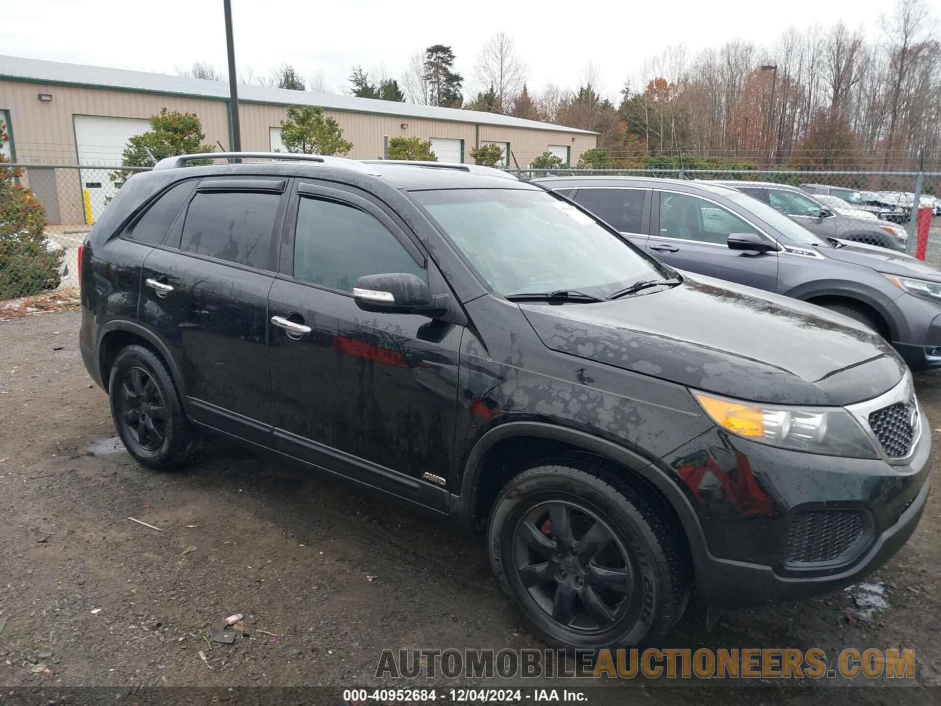 5XYKTDA25DG419713 KIA SORENTO 2013