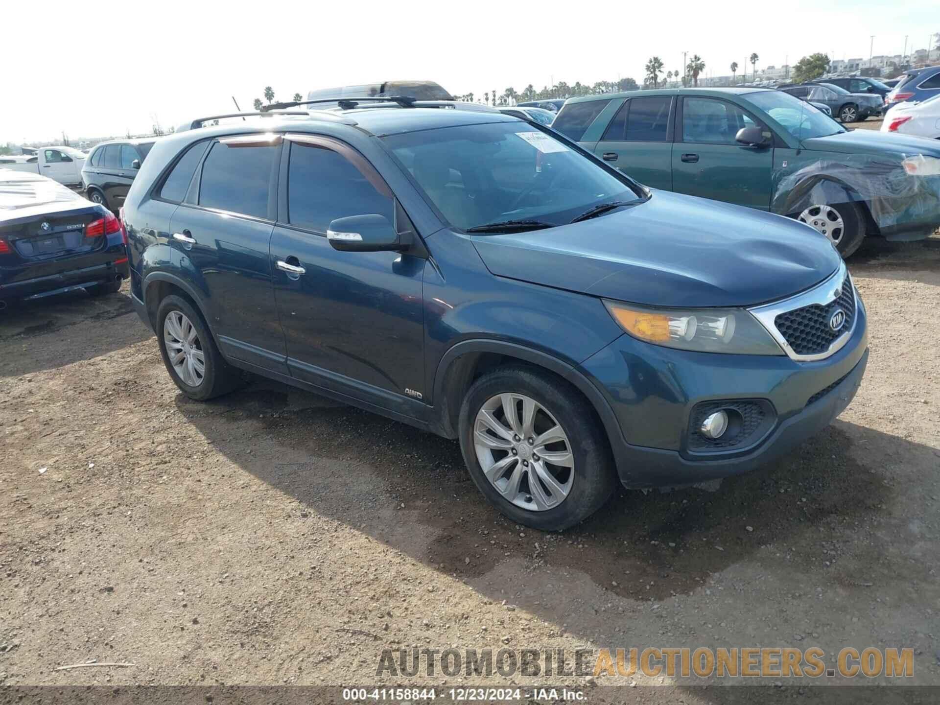 5XYKTDA29BG141203 KIA SORENTO 2011