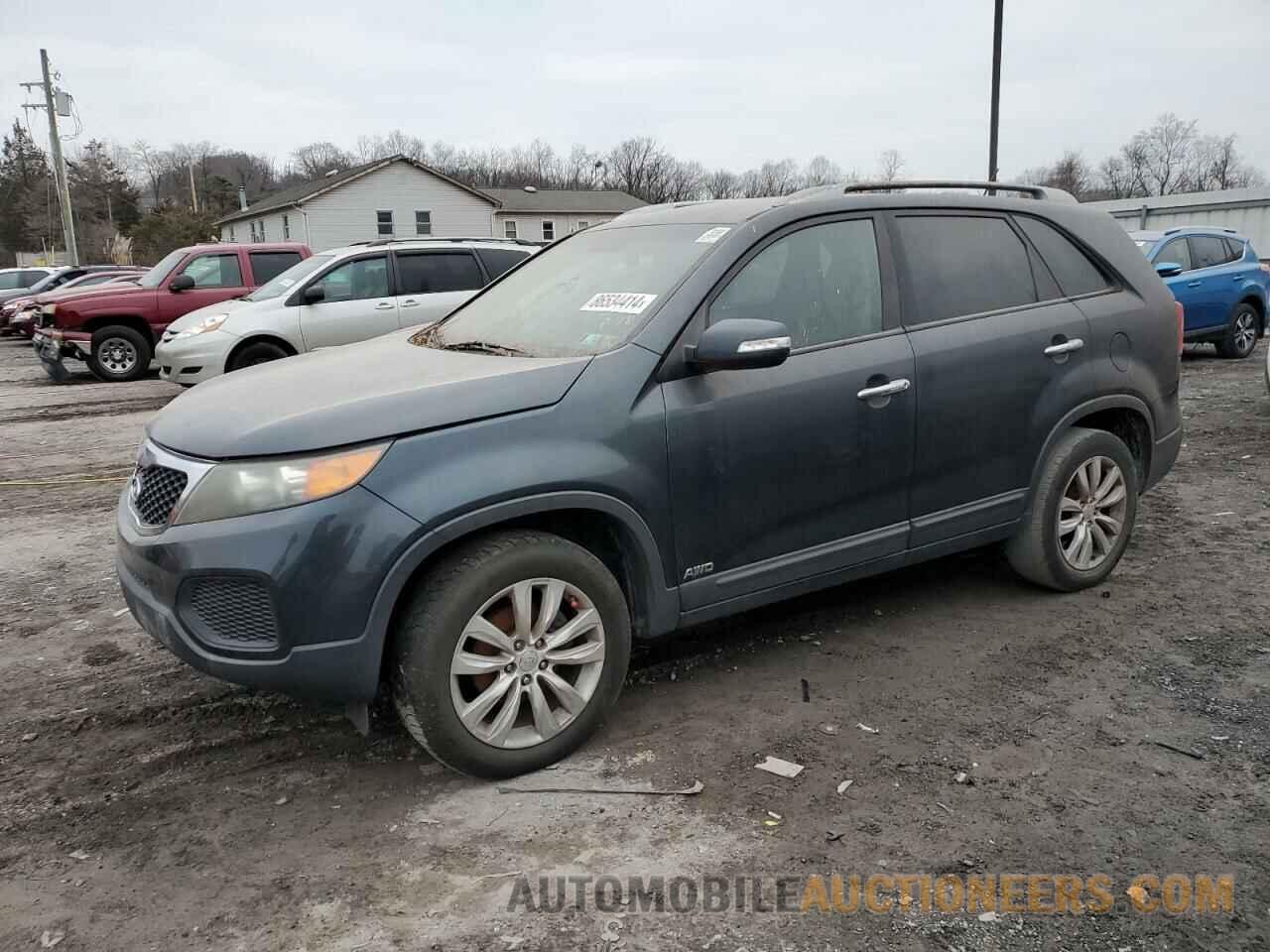 5XYKTDA2XBG071193 KIA SORENTO 2011