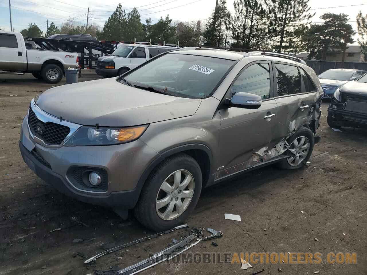 5XYKTDA60CG307046 KIA SORENTO 2012