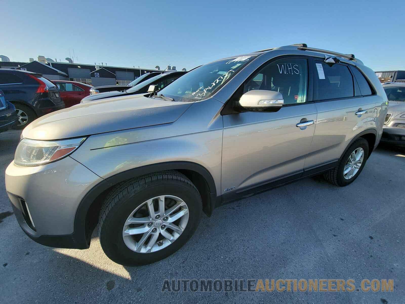 5XYKTDA63FG567218 Kia Sorento 2015