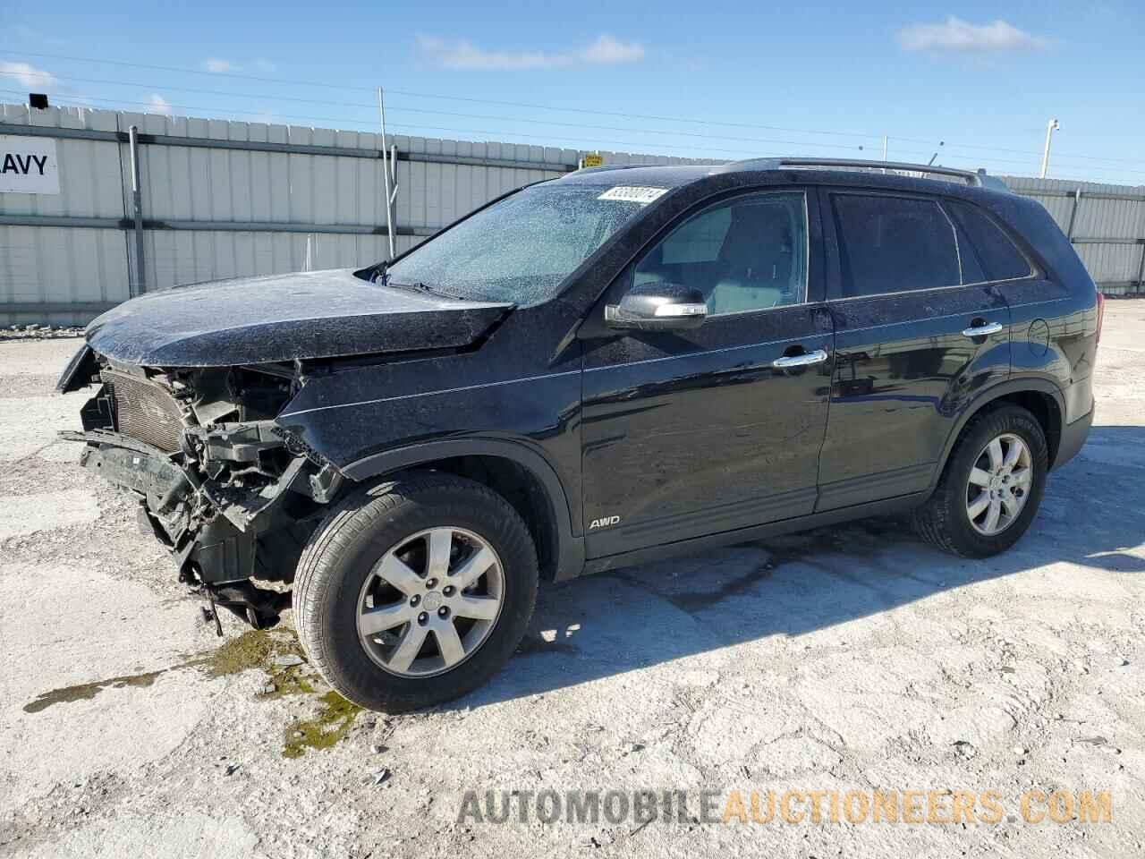 5XYKTDA68DG410197 KIA SORENTO 2013