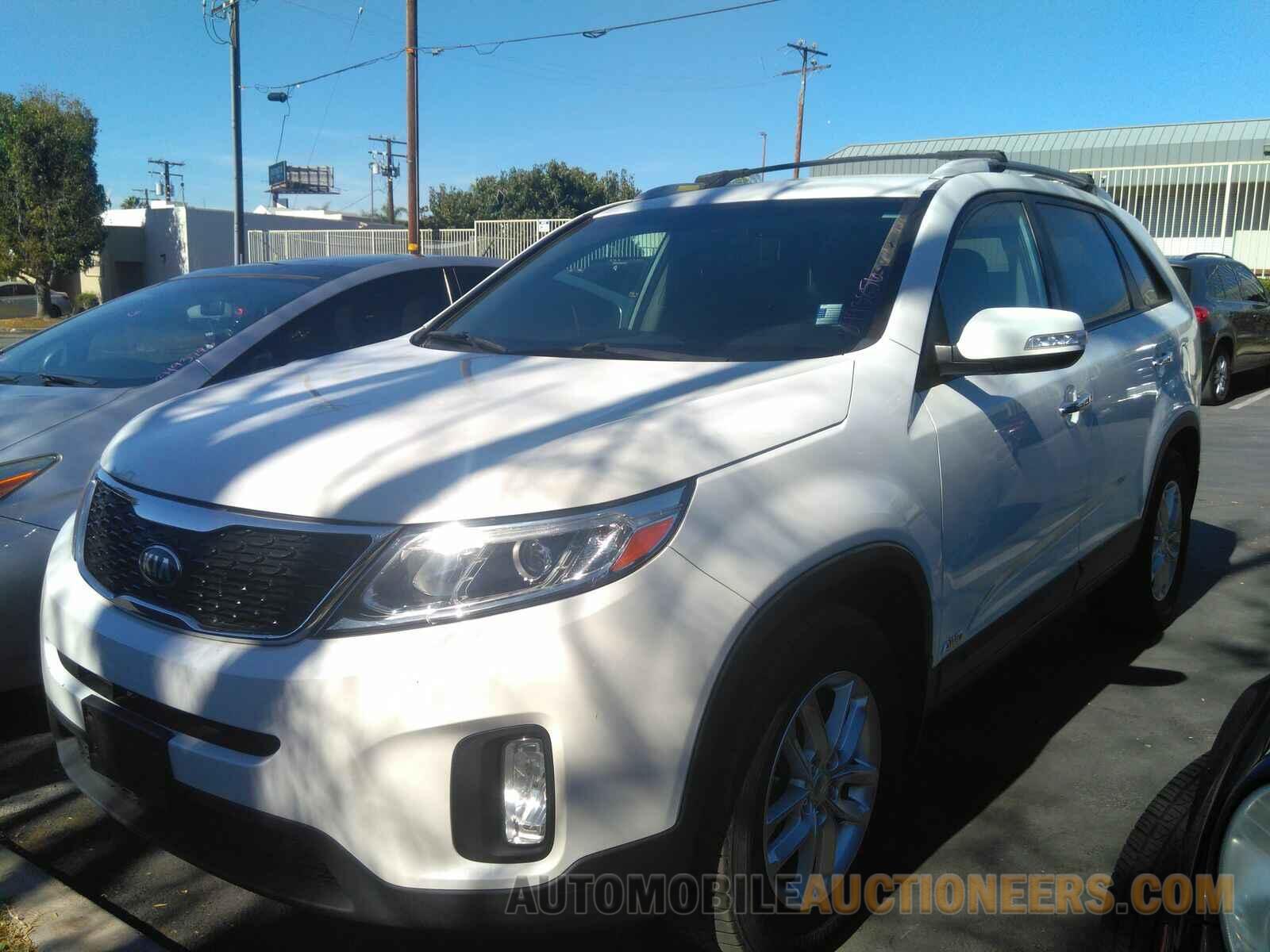 5XYKTDA6XFG578801 Kia Sorento 2015