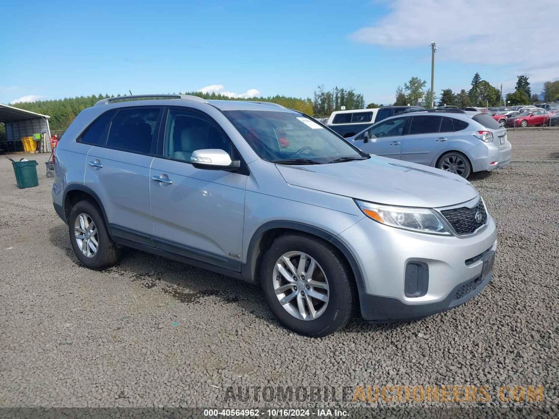 5XYKTDA74FG600252 KIA SORENTO 2015