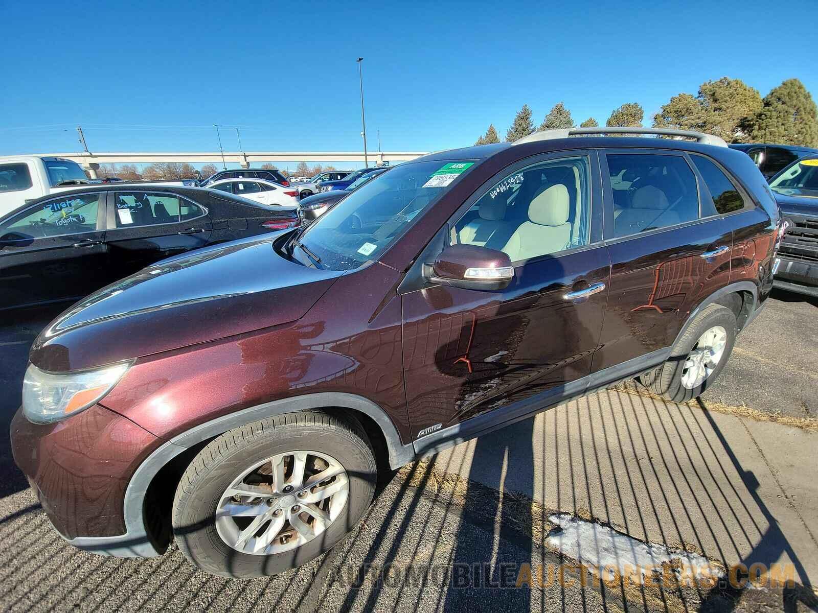 5XYKTDA77FG606062 Kia Sorento 2015