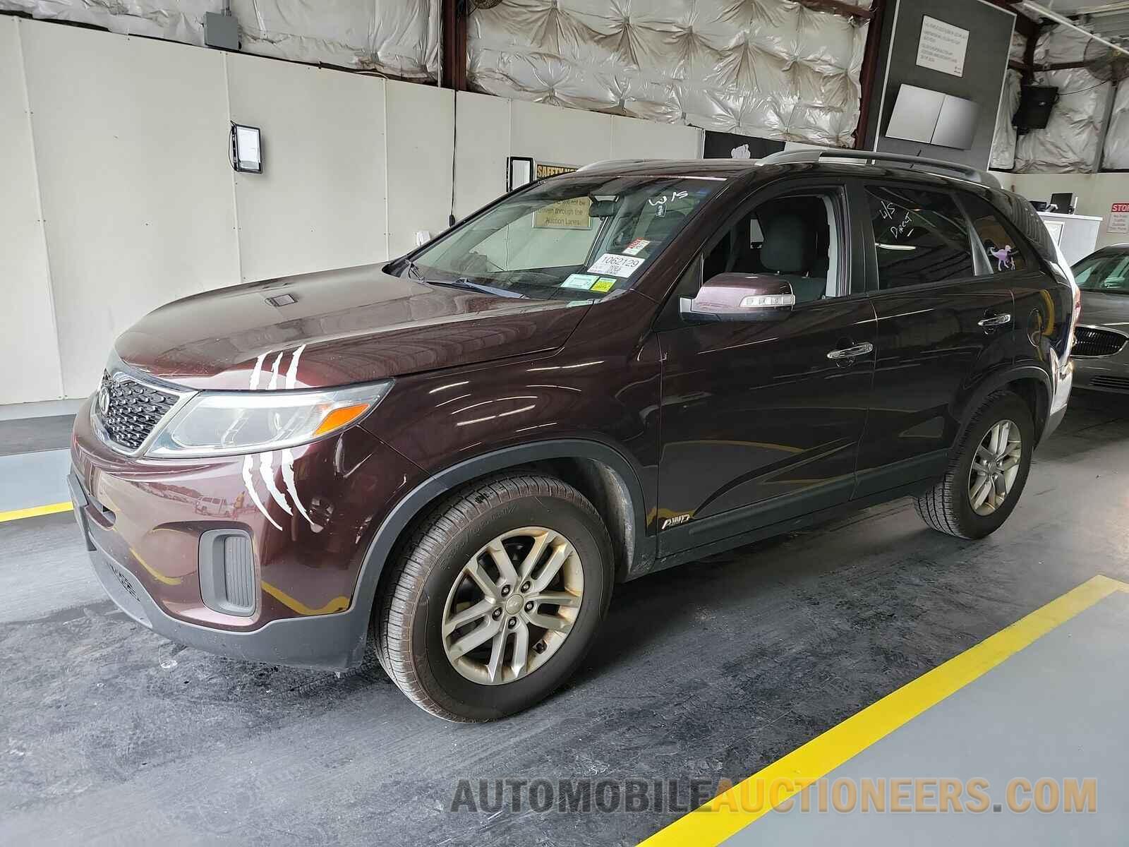 5XYKTDA78FG639801 Kia Sorento 2015