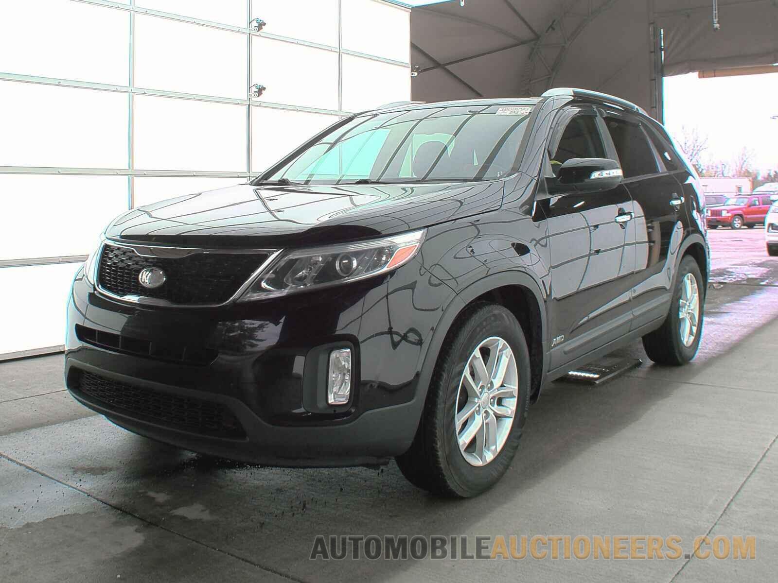 5XYKTDA79FG569676 Kia Sorento 2015