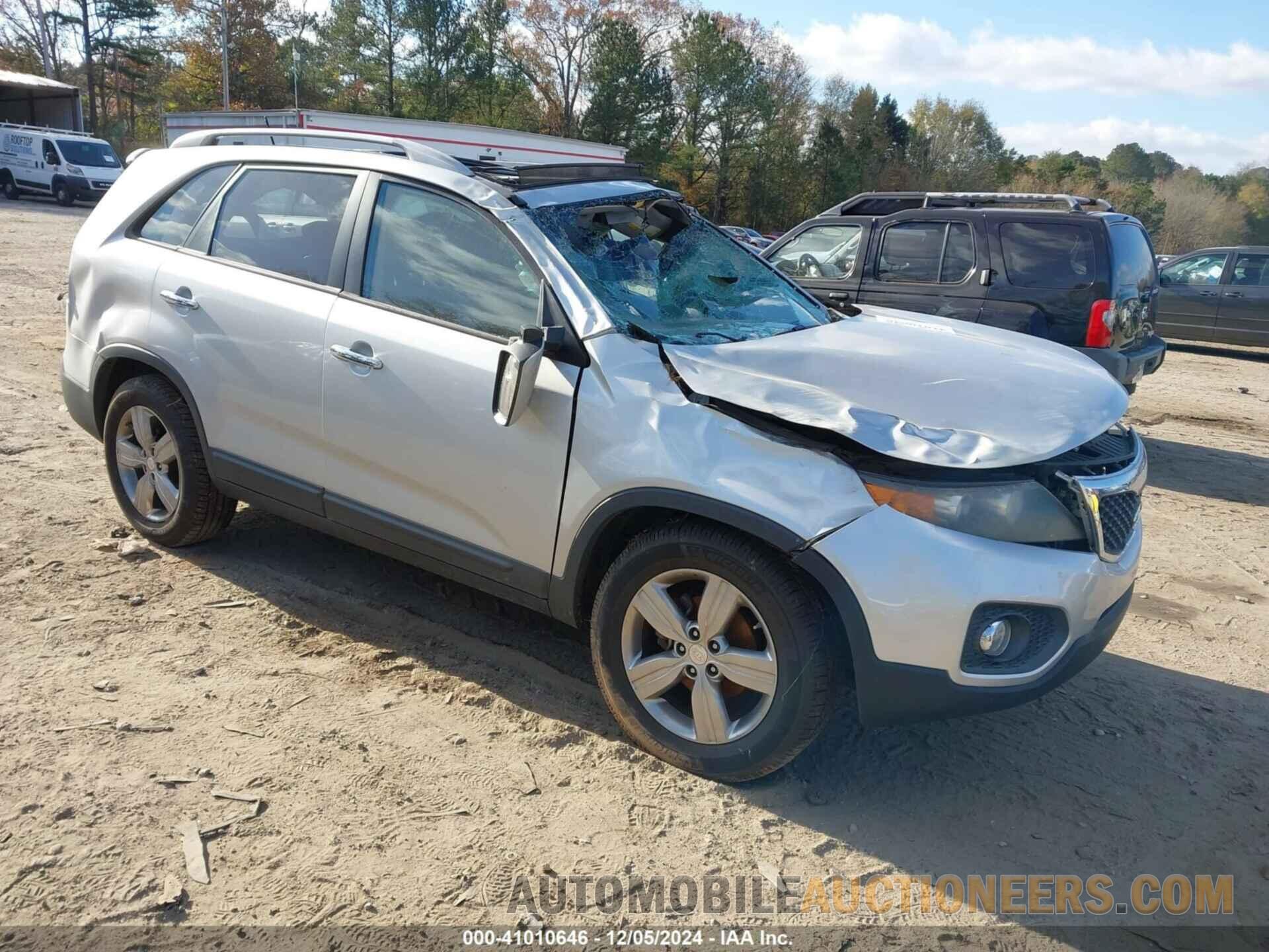 5XYKU4A24DG324928 KIA SORENTO 2013