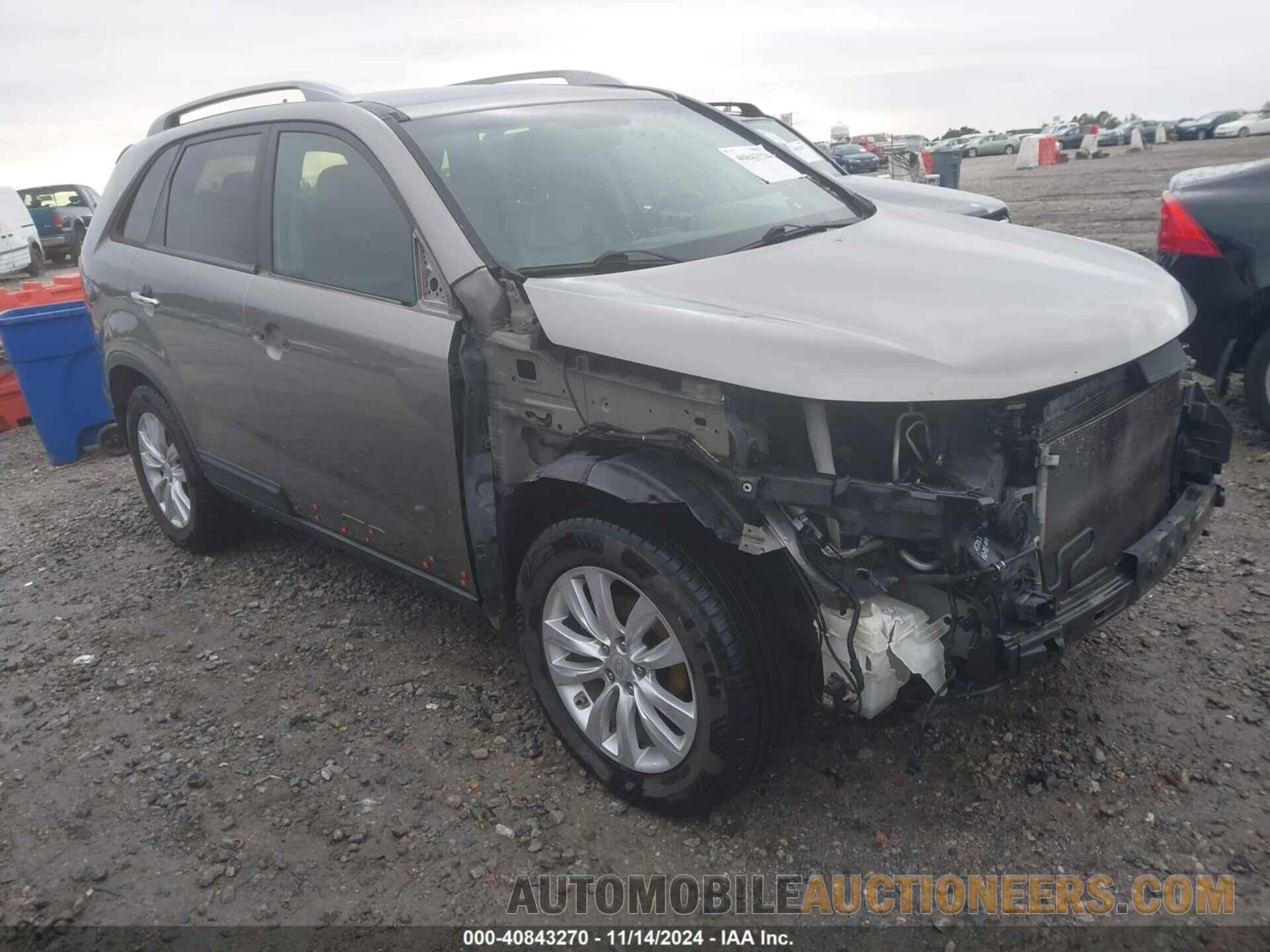 5XYKU4A27BG001325 KIA SORENTO 2011