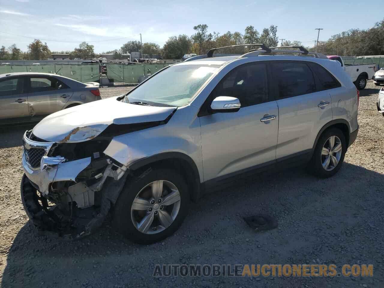 5XYKU4A2XDG319345 KIA SORENTO 2013