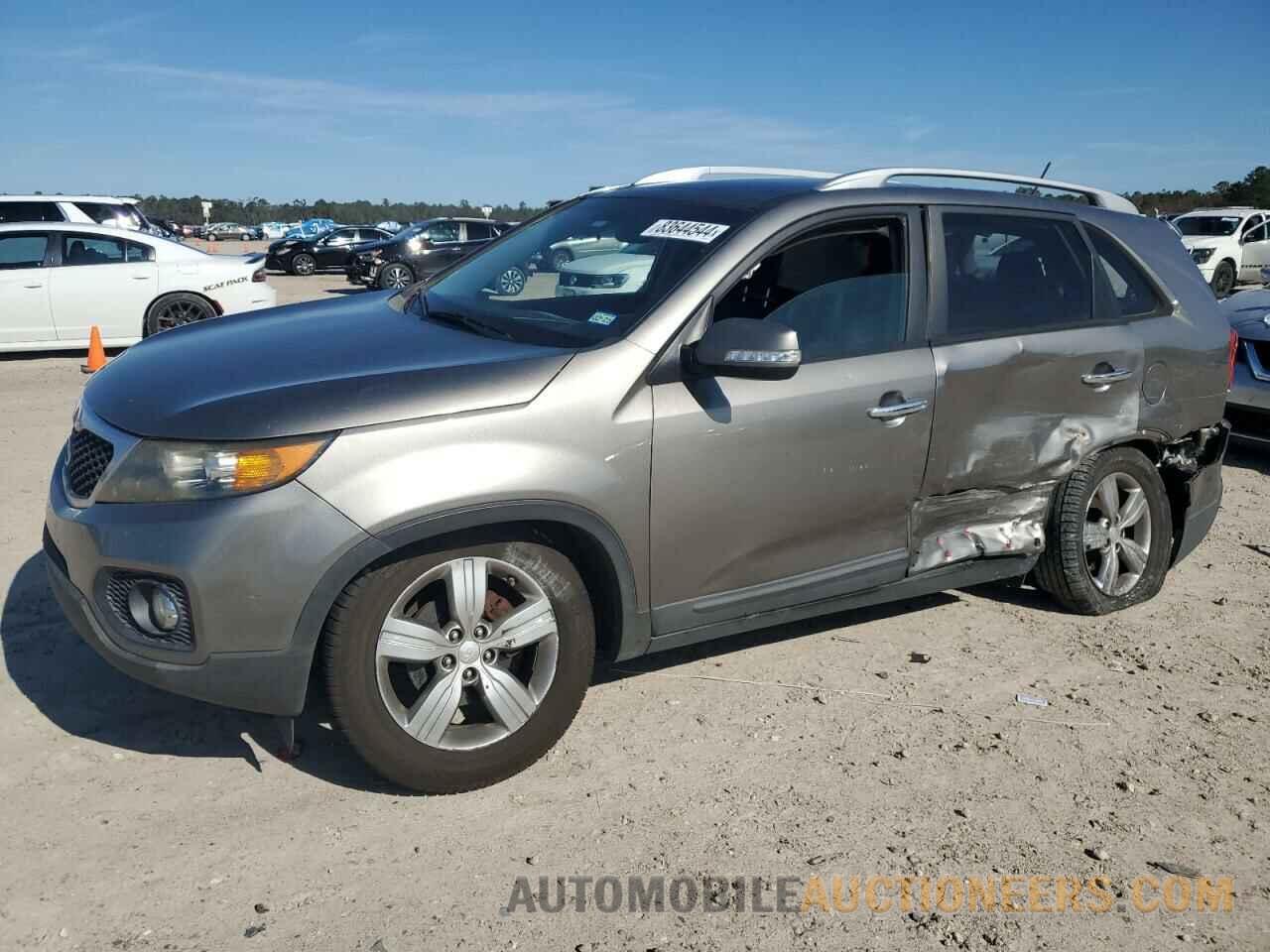 5XYKU4A2XDG396751 KIA SORENTO 2013