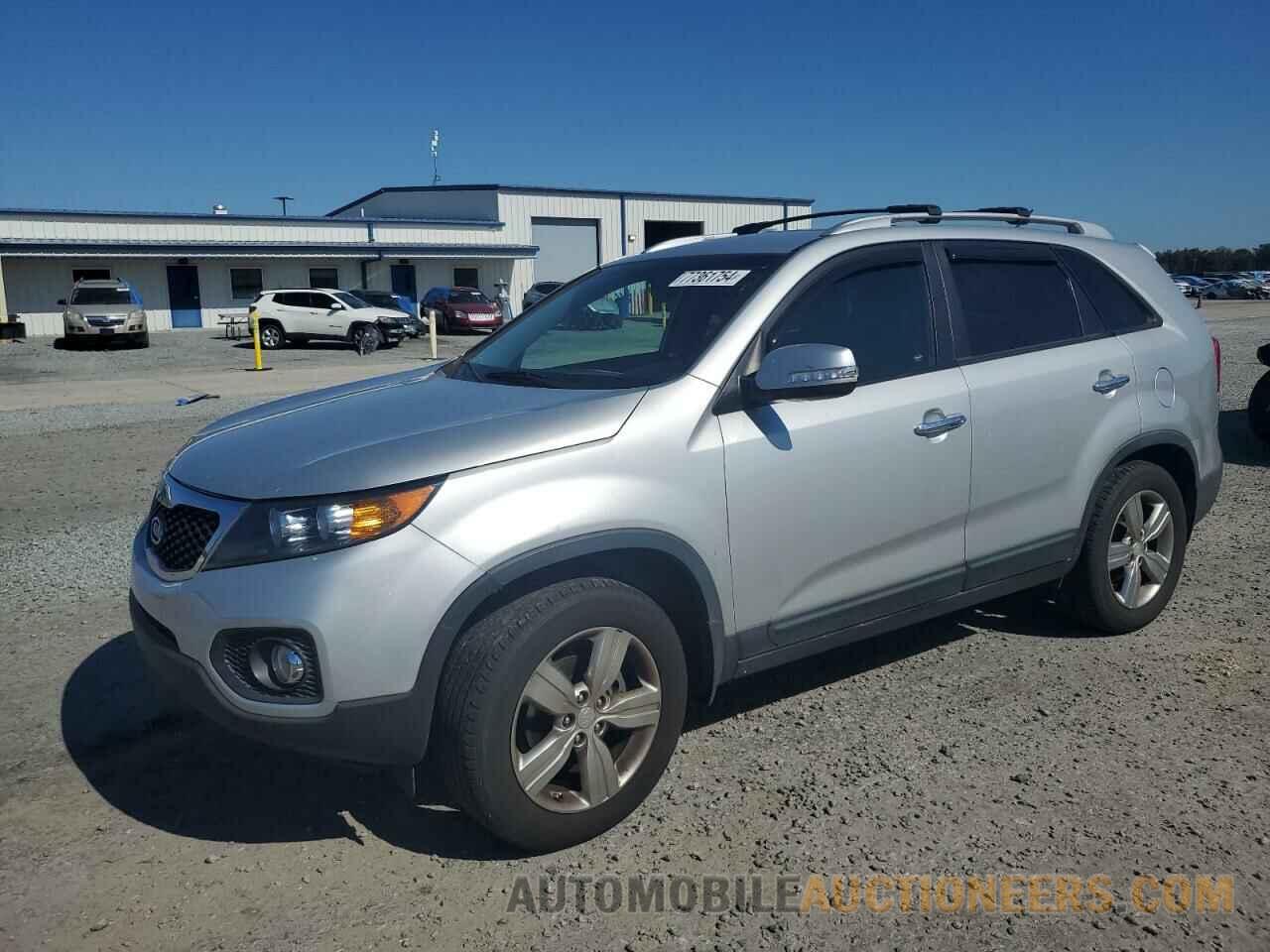 5XYKU4A61DG424360 KIA SORENTO 2013