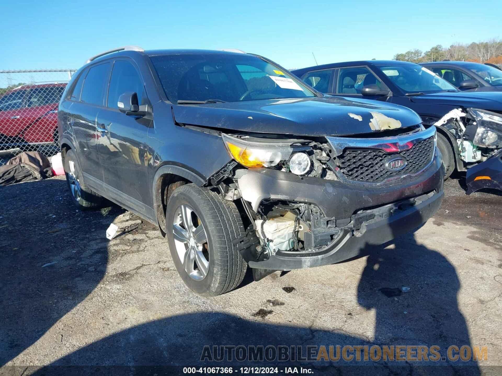 5XYKU4A63DG406782 KIA SORENTO 2013