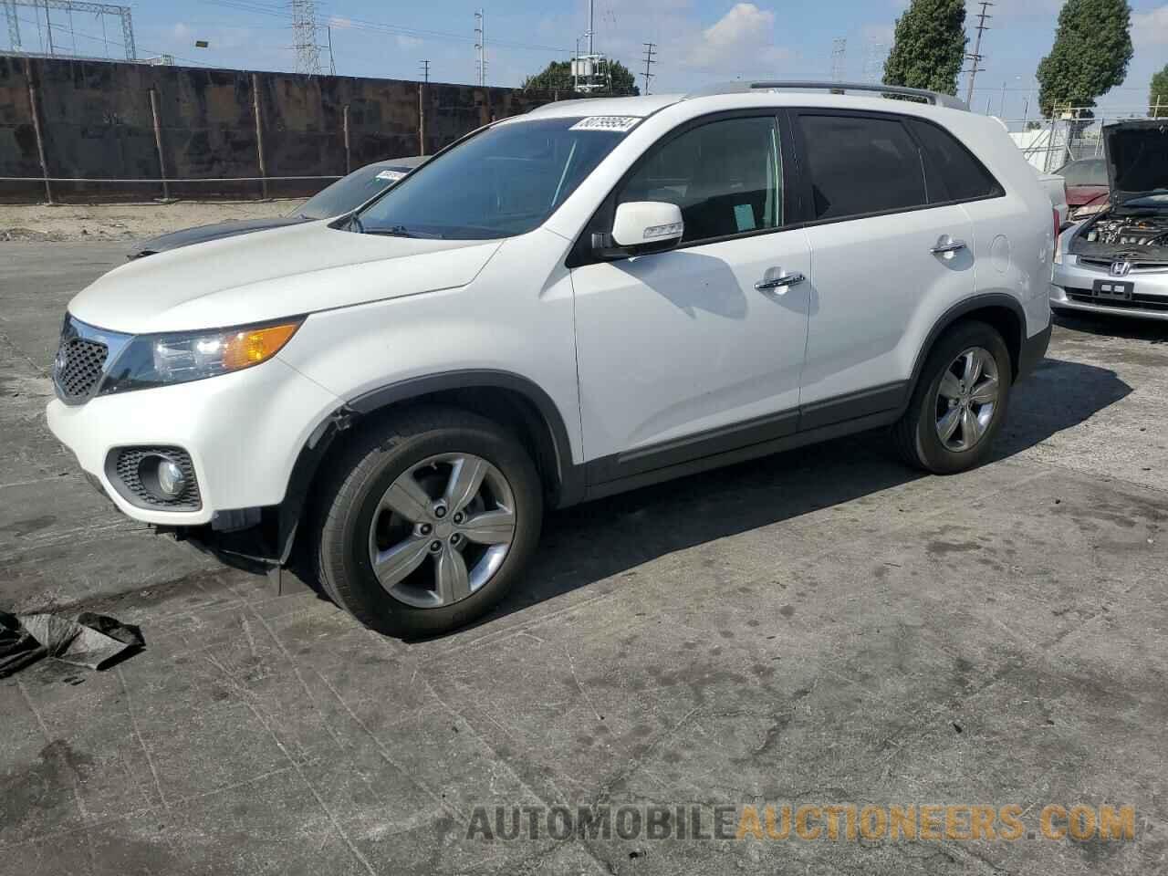 5XYKU4A64DG413305 KIA SORENTO 2013