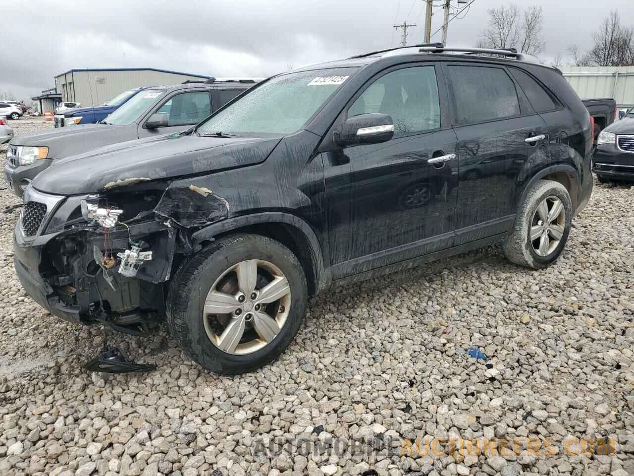 5XYKU4A69DG422369 KIA SORENTO 2013