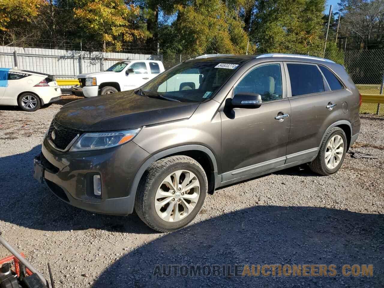 5XYKU4A75FG557960 KIA SORENTO 2015