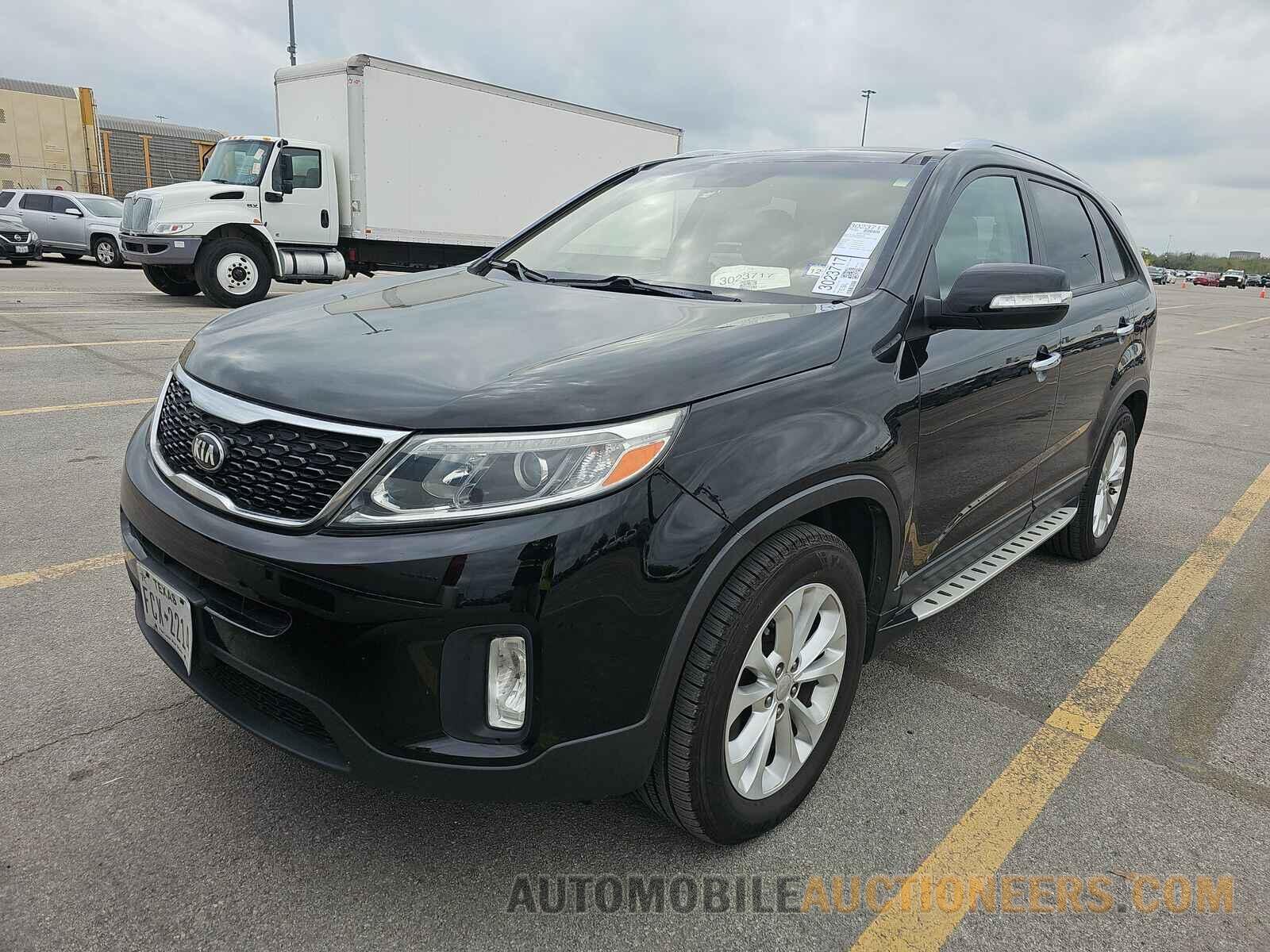 5XYKU4A77FG631105 Kia Sorento 2015