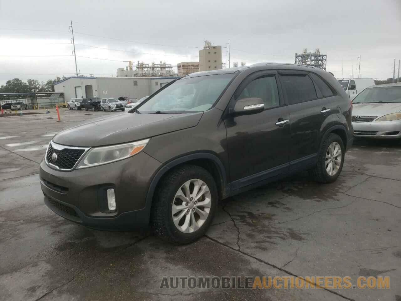 5XYKU4A7XEG482915 KIA SORENTO 2014