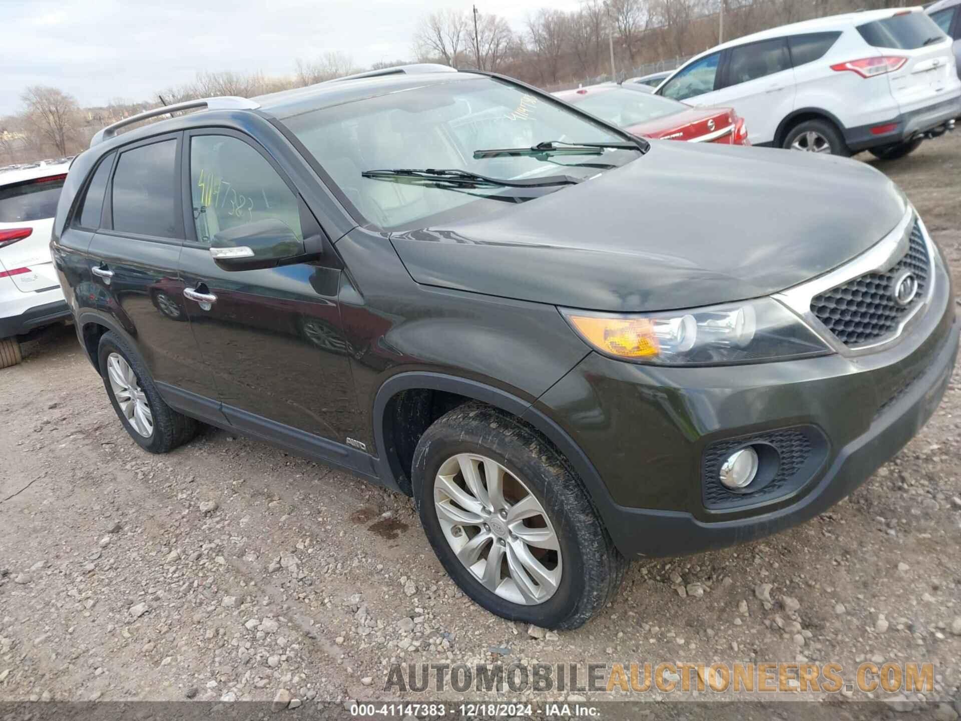 5XYKUCA16BG142016 KIA SORENTO 2011