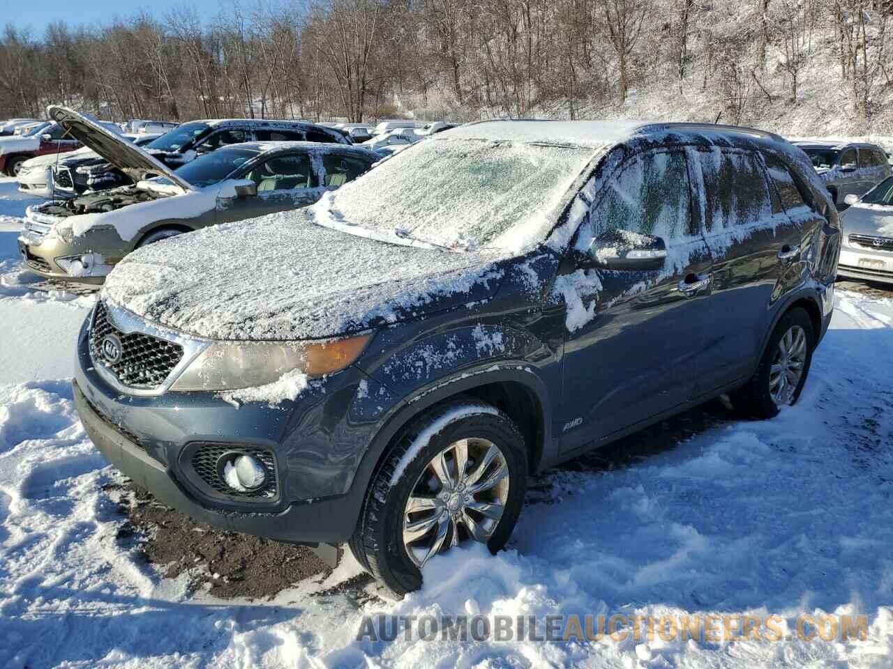 5XYKUDA13BG067538 KIA SORENTO 2011