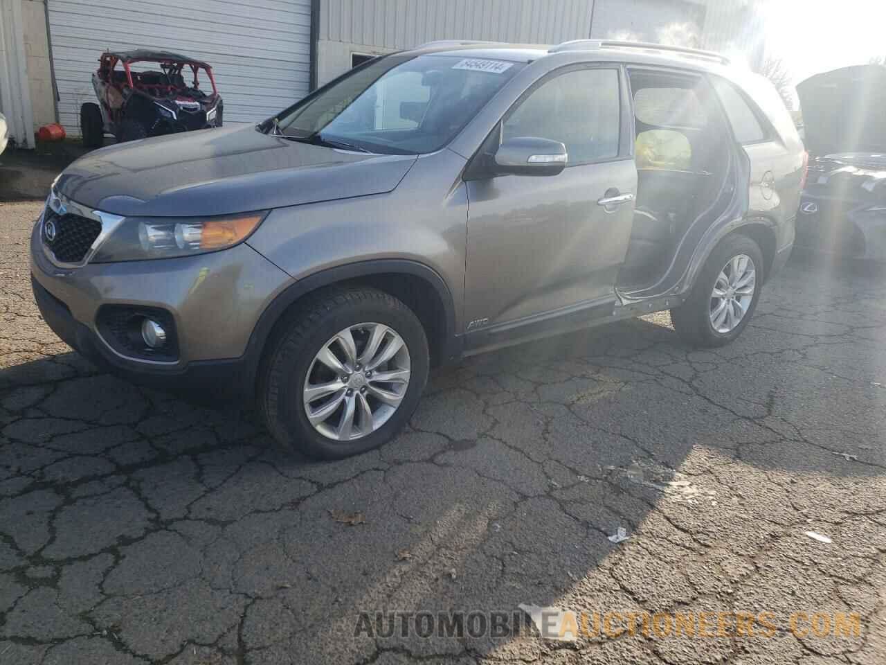 5XYKUDA20BG038572 KIA SORENTO 2011