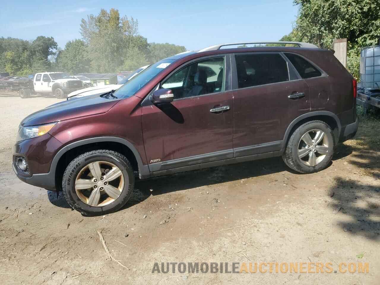 5XYKUDA2XDG374586 KIA SORENTO 2013