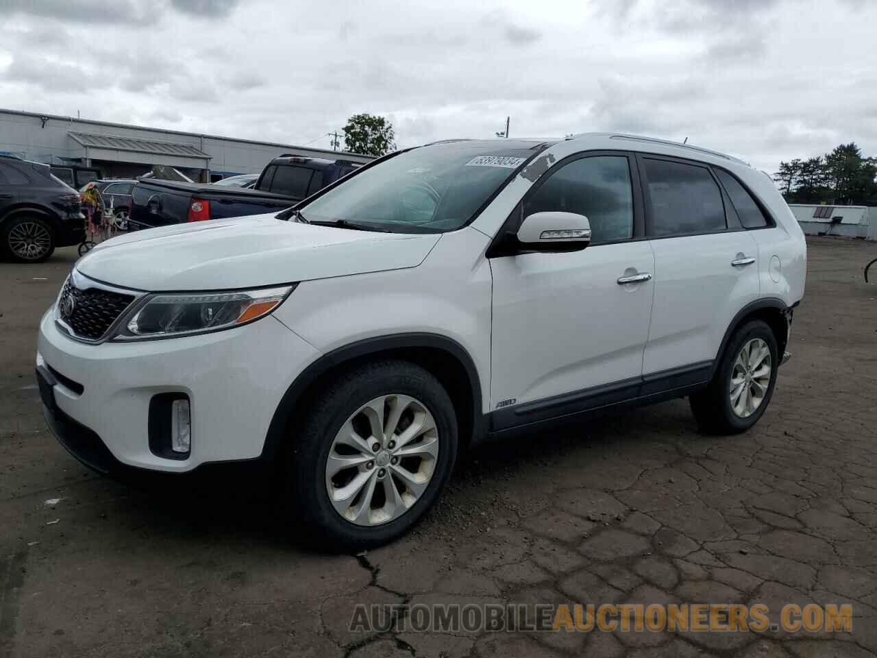 5XYKUDA77FG563226 KIA SORENTO 2015