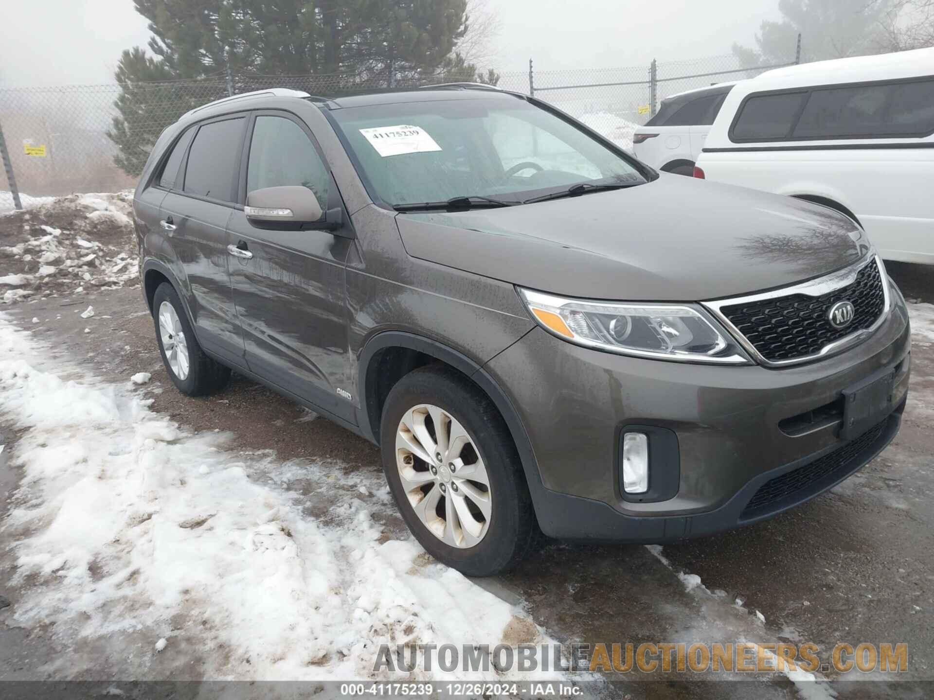 5XYKUDA78FG614068 KIA SORENTO 2015