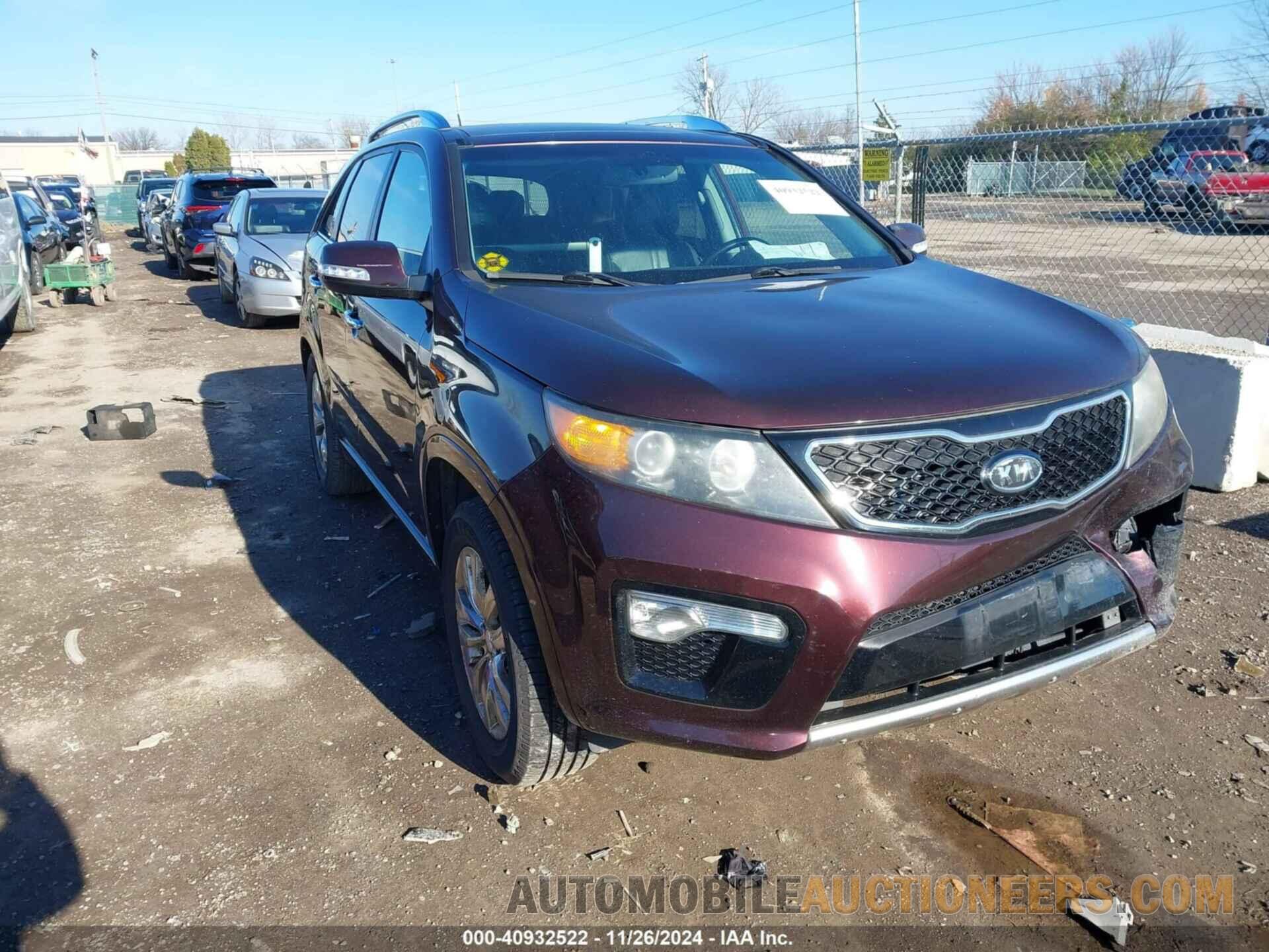 5XYKW4A20DG321311 KIA SORENTO 2013