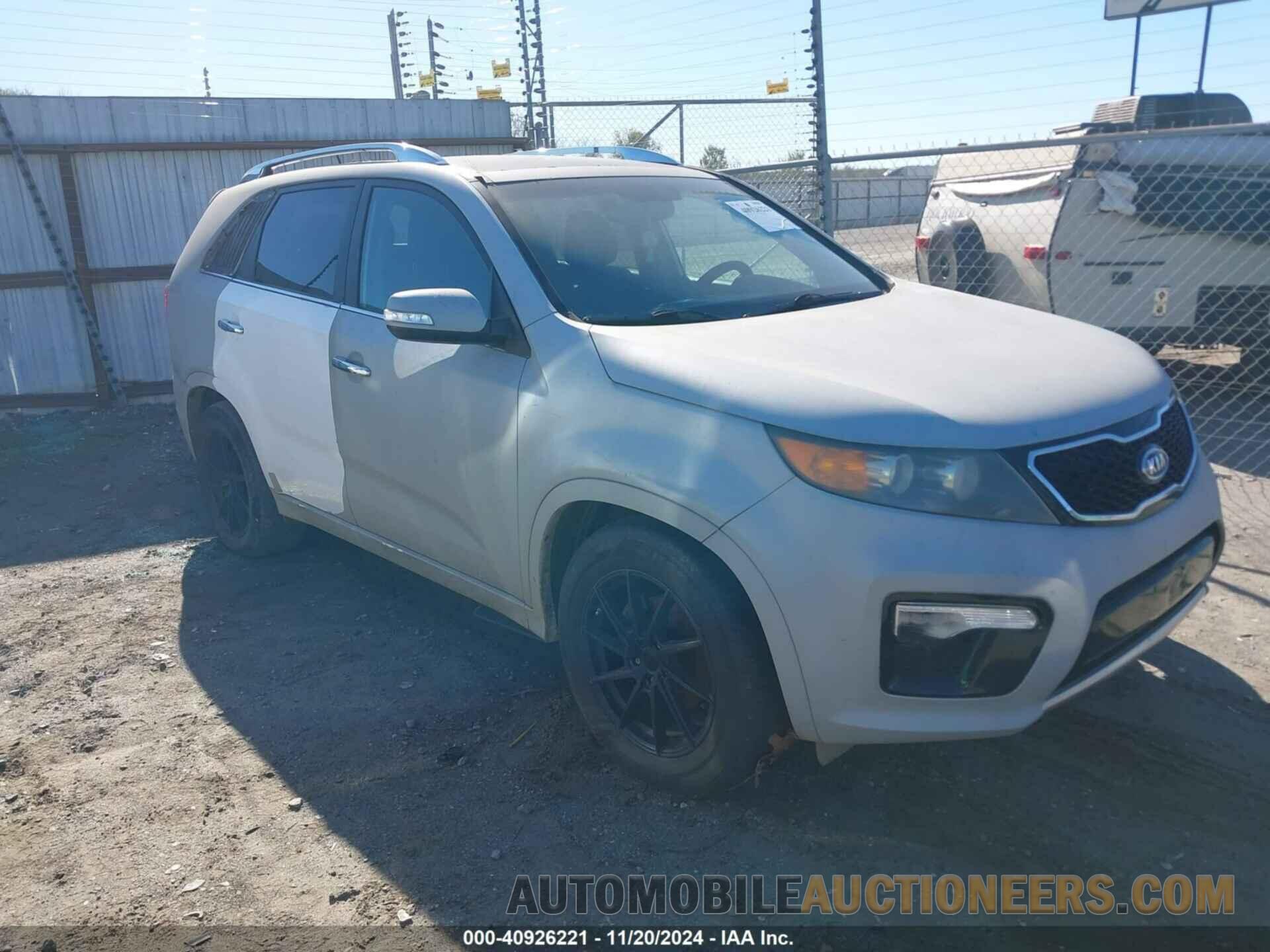 5XYKW4A27BG122298 KIA SORENTO 2011