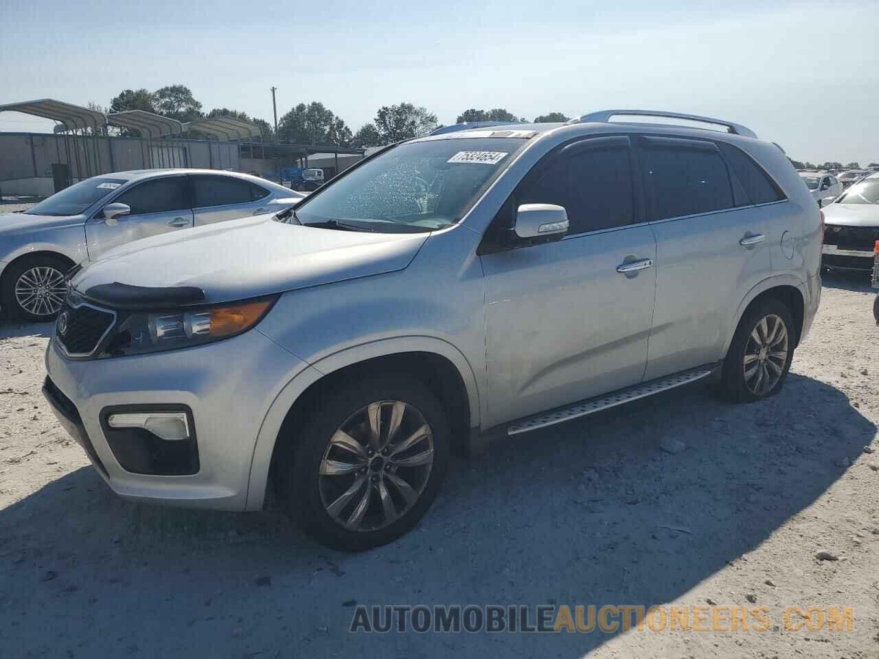 5XYKW4A29DG380468 KIA SORENTO 2013