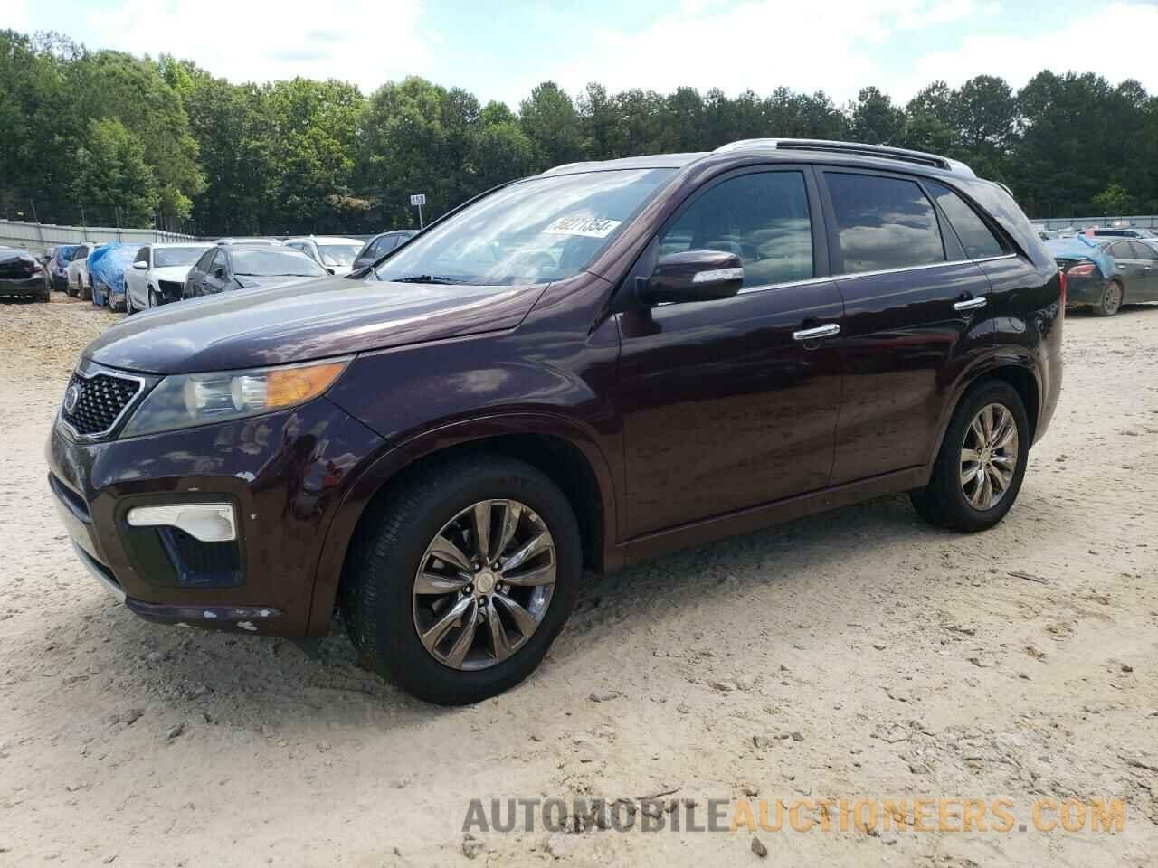 5XYKW4A2XBG138074 KIA SORENTO 2011