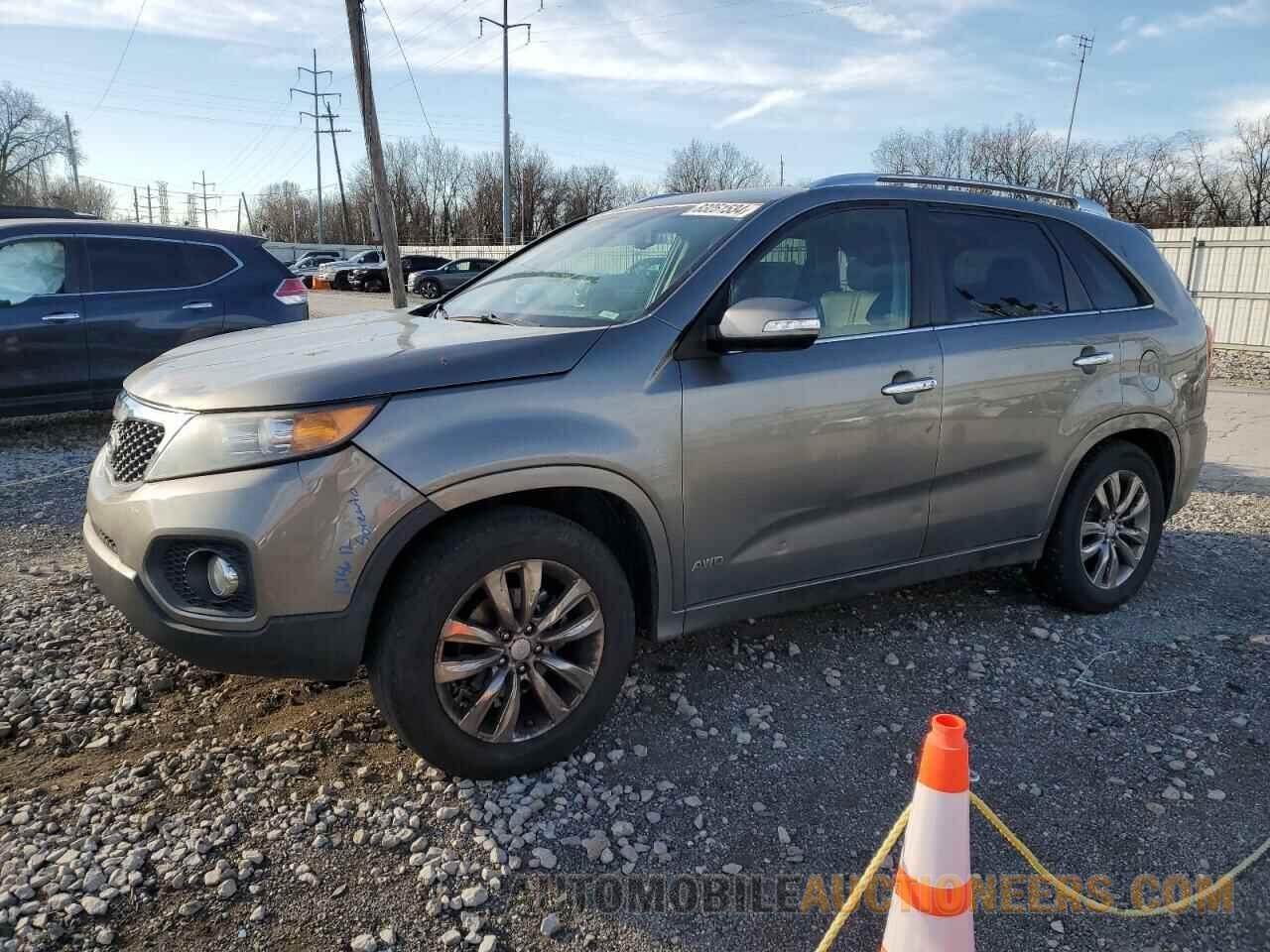 5XYKWDA28DG367646 KIA SORENTO 2013