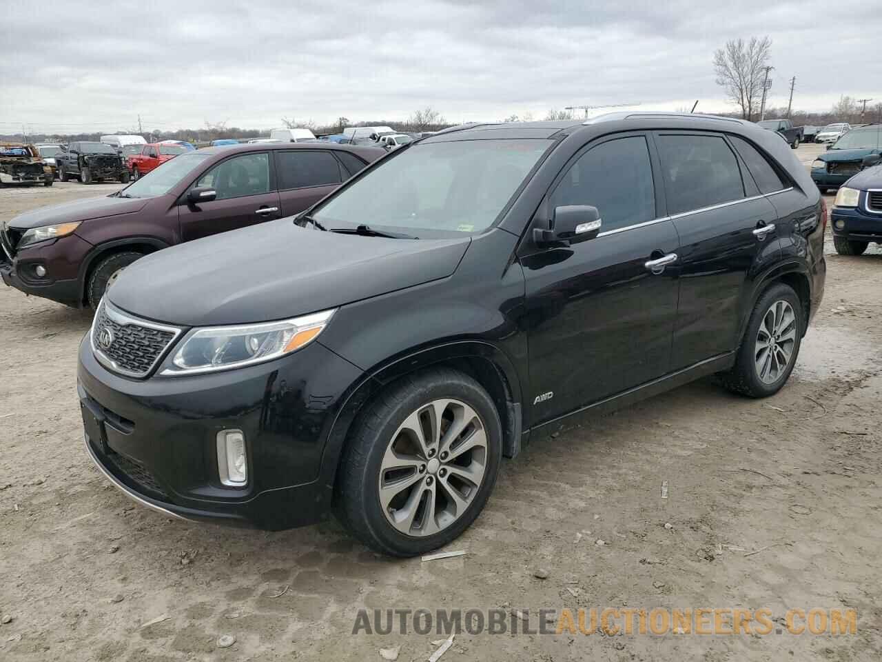 5XYKWDA72FG558705 KIA SORENTO 2015