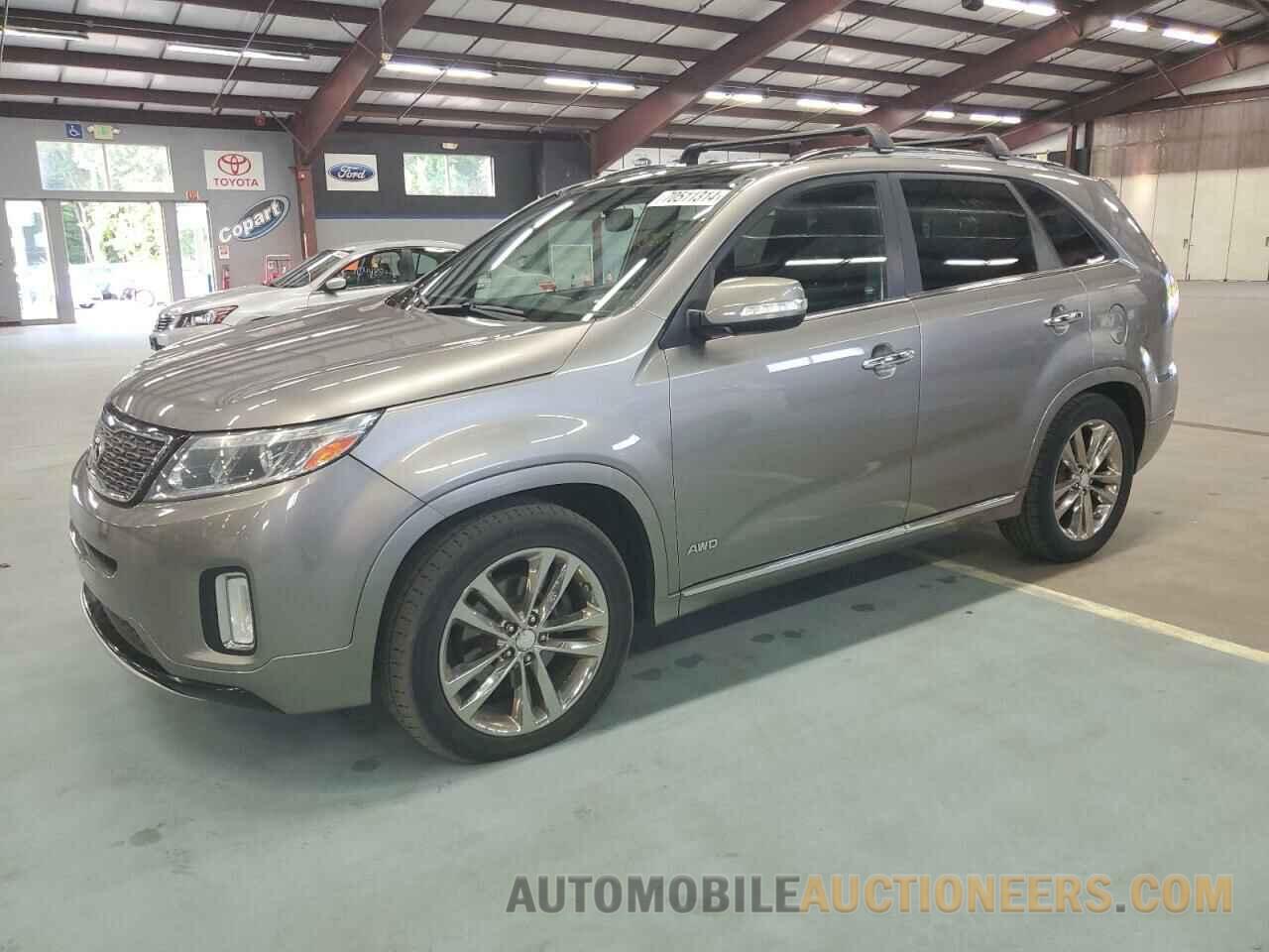 5XYKWDA75FG642047 KIA SORENTO 2015