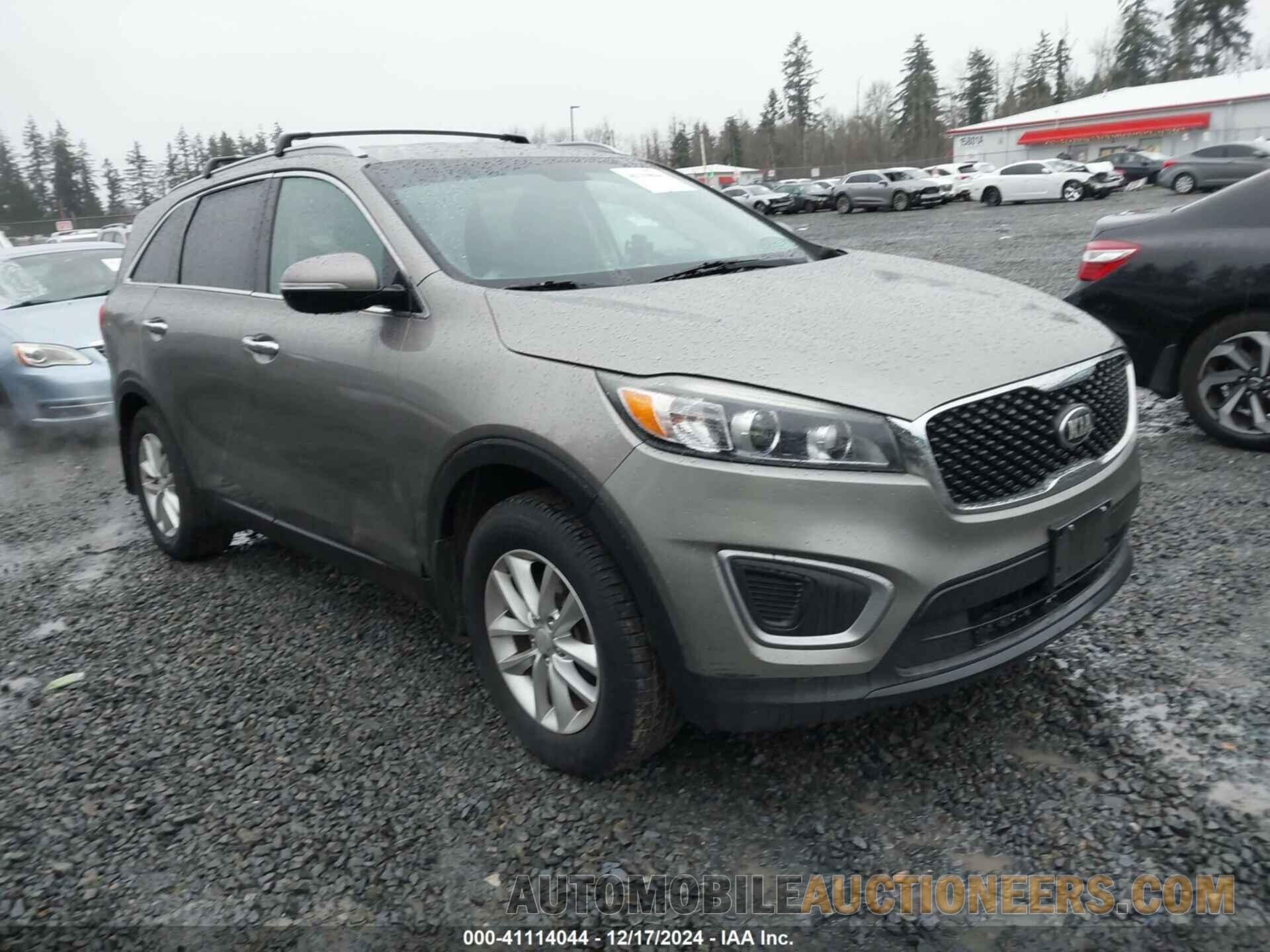 5XYPG4A30GG076560 KIA SORENTO 2016