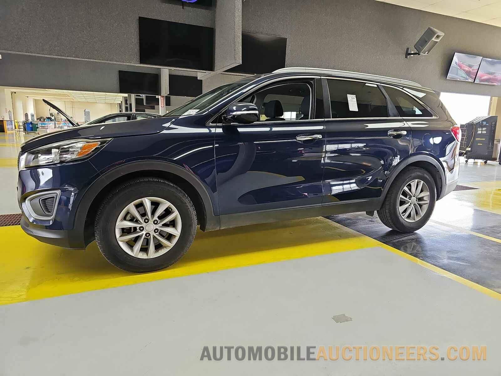 5XYPG4A30GG125370 Kia Sorento 2016