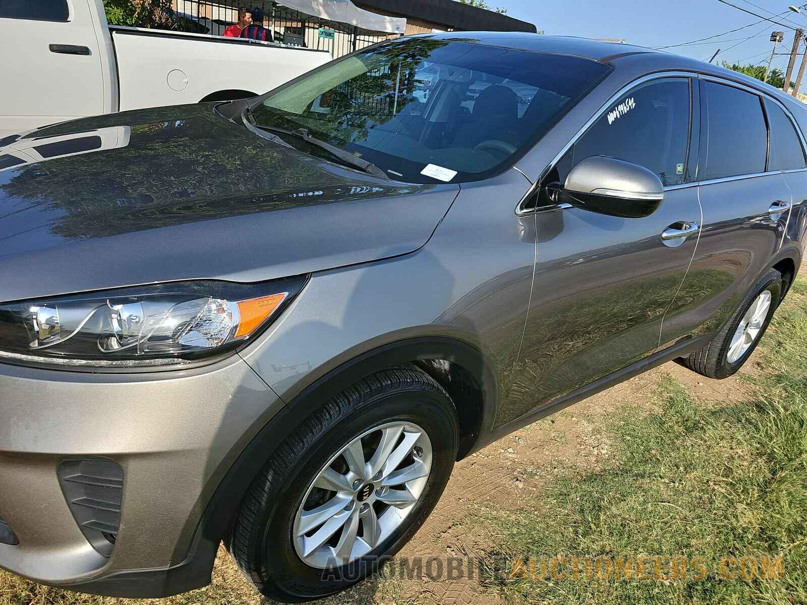 5XYPG4A30KG528516 Kia Sorento 2019